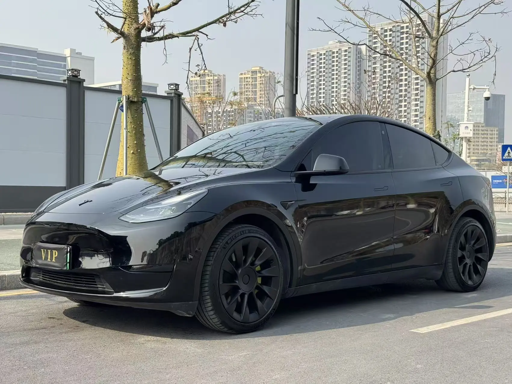 Tesla Model Y  из Китая