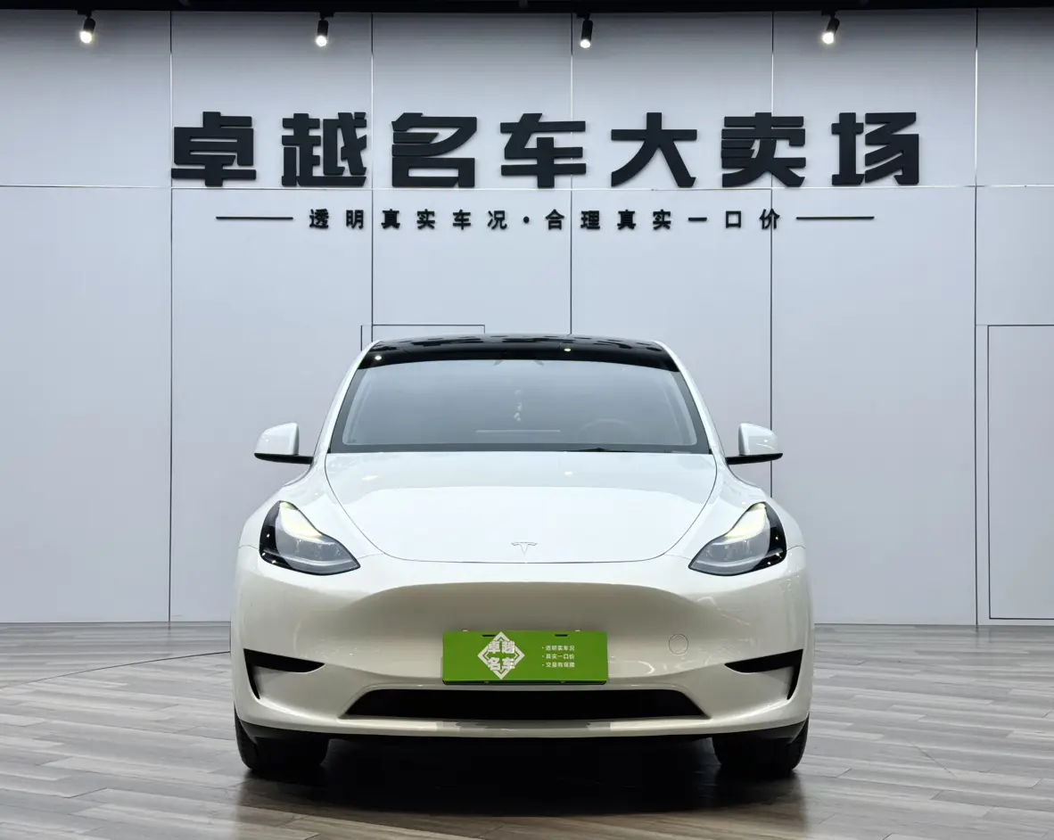 Tesla Model Y  из Китая