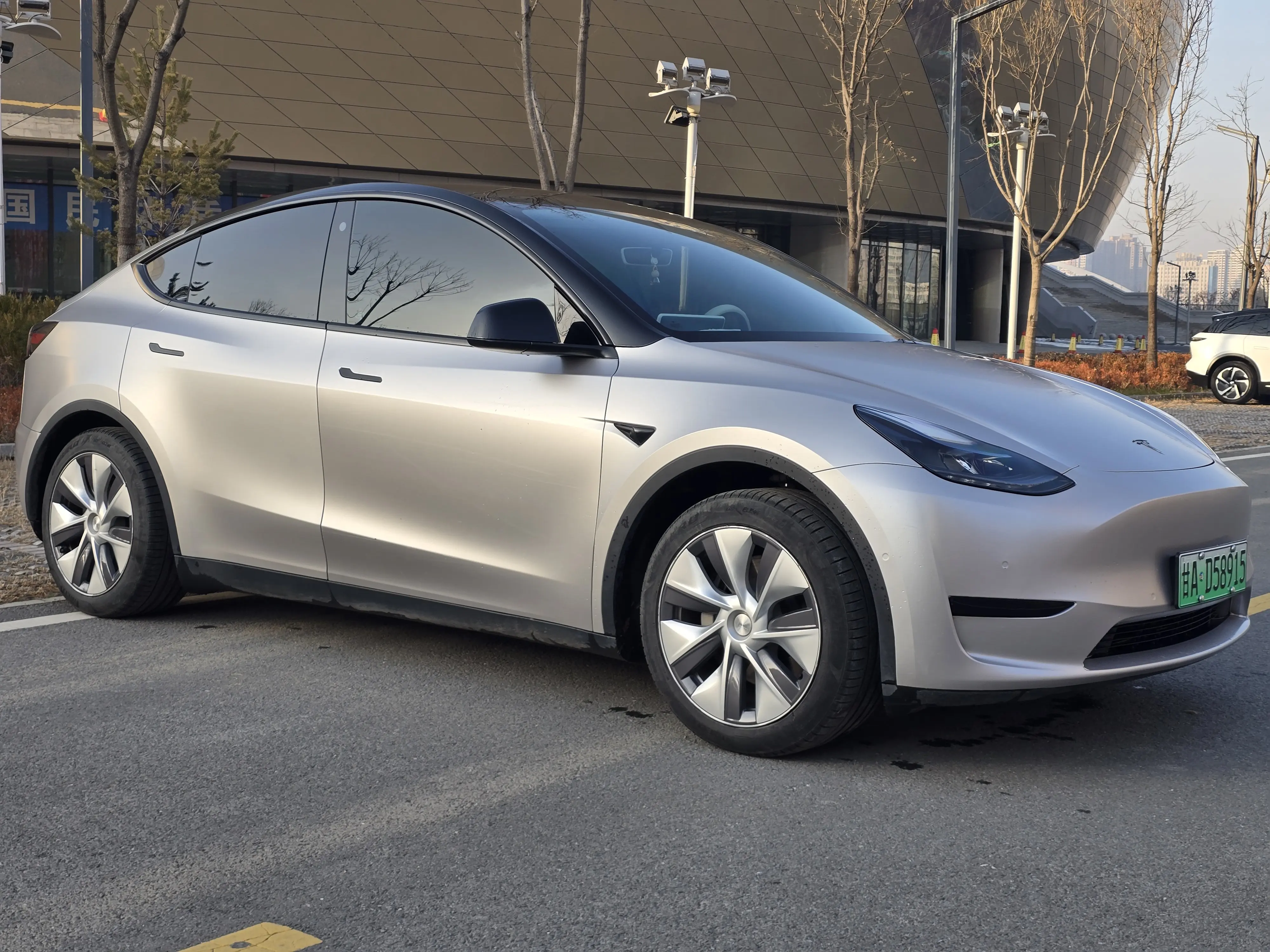 Tesla Model Y  из Китая