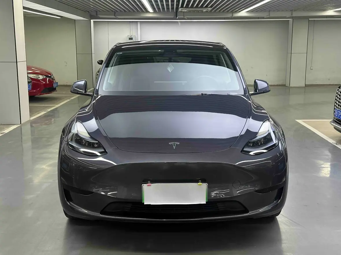 Tesla Model Y  из Китая