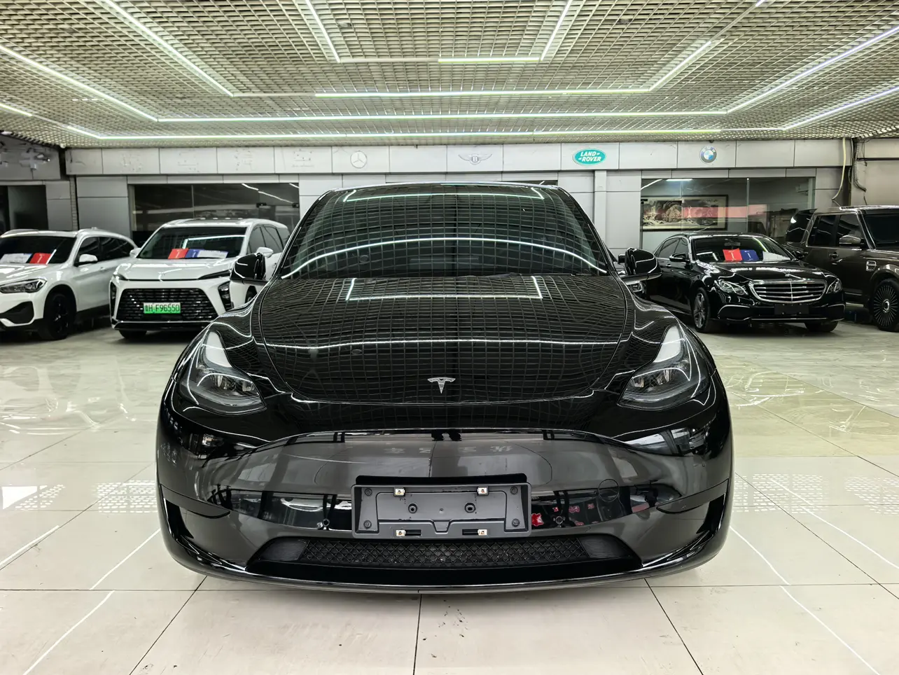 Tesla Model Y  из Китая