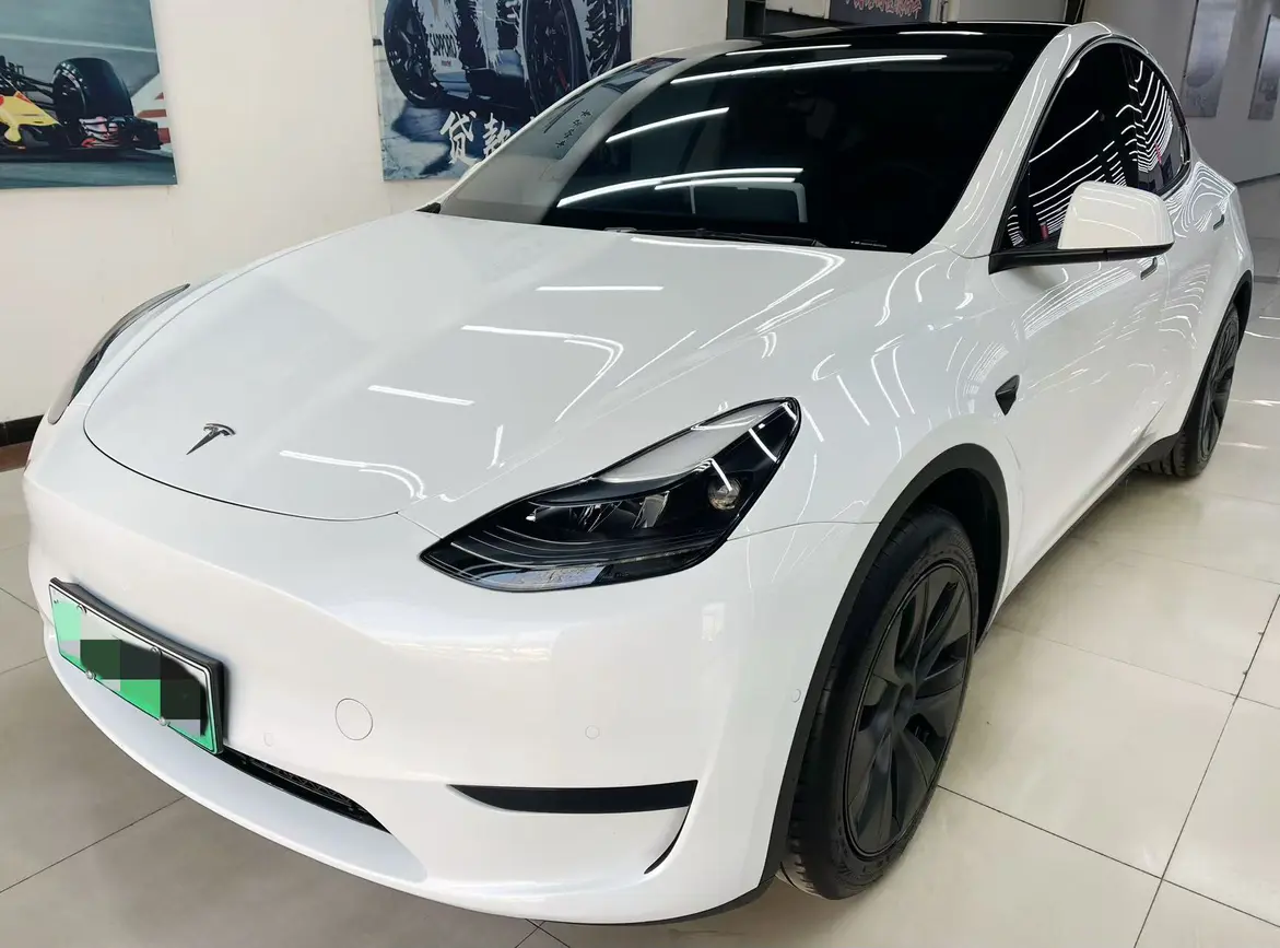 Tesla Model Y  из Китая