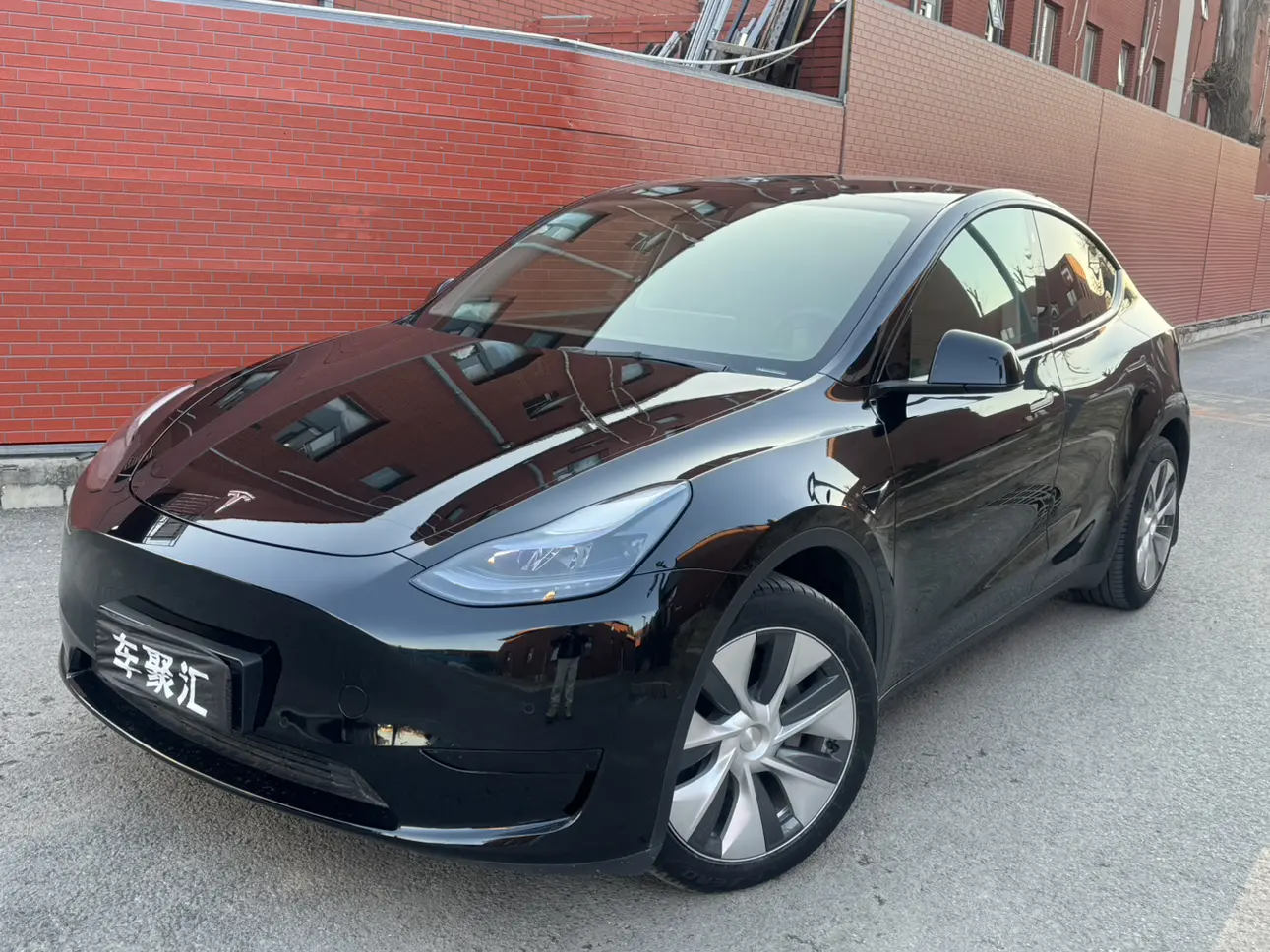 Tesla Model Y  из Китая