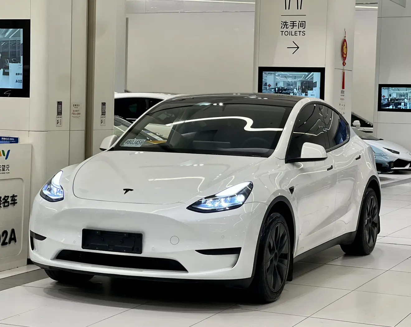 Tesla Model Y  из Китая