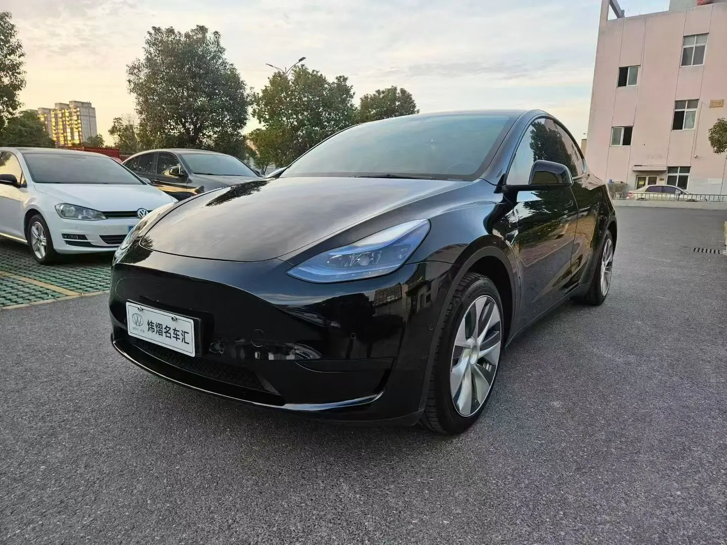 Tesla Model Y  из Китая