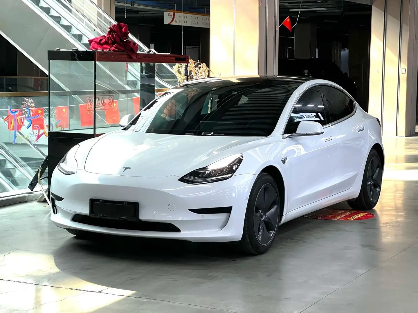 Tesla Model 3  из Китая