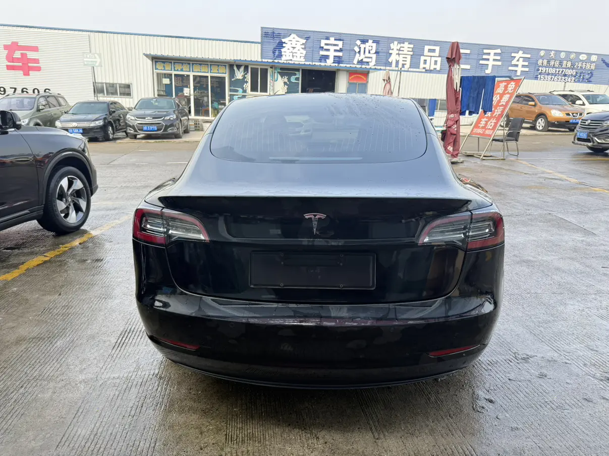 Tesla Model 3  из Китая