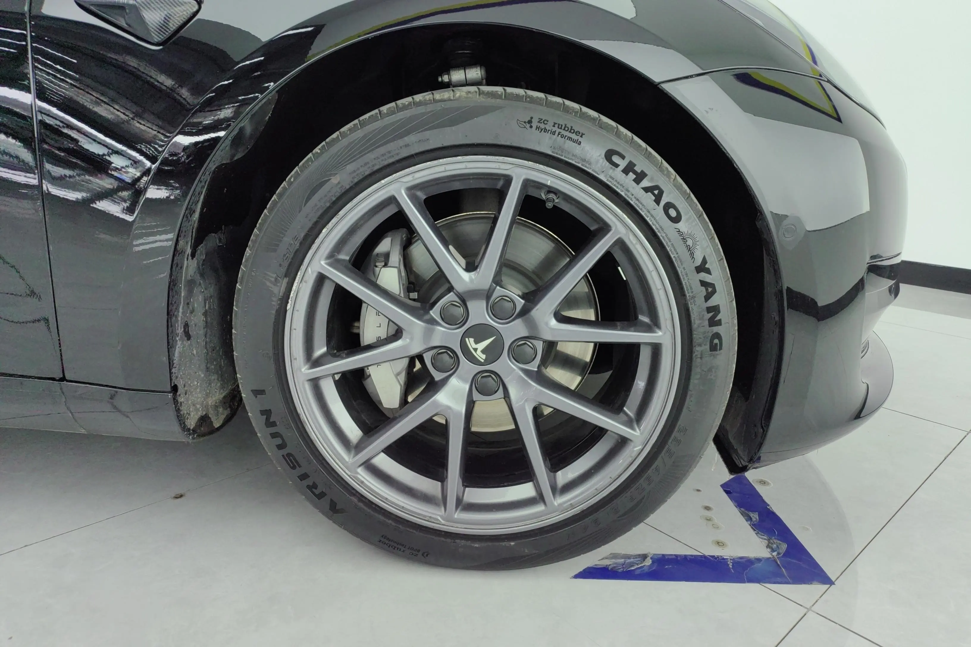 Tesla Model 3  из Китая