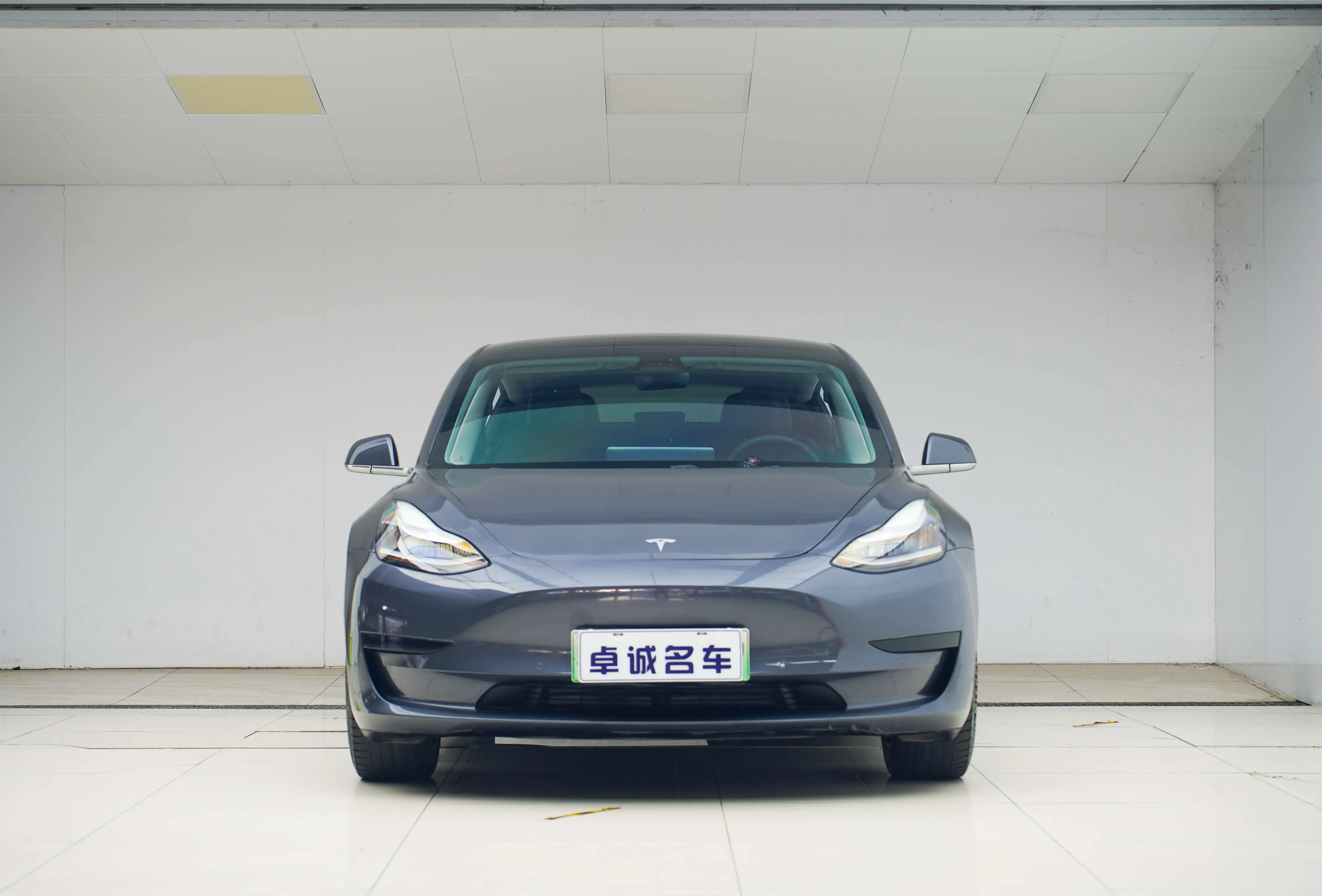 Tesla Model 3  из Китая