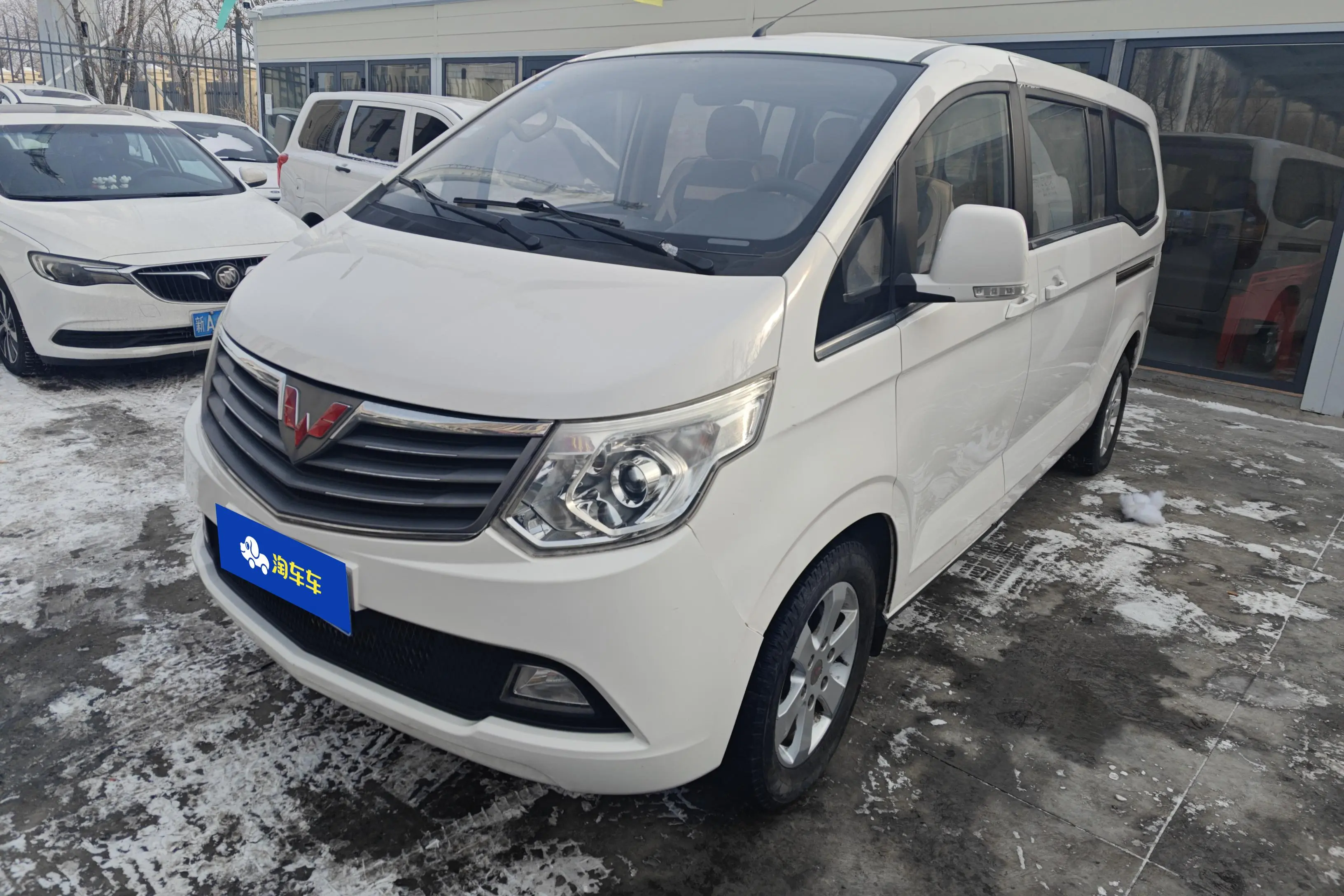 Wuling journey classic  из Китая