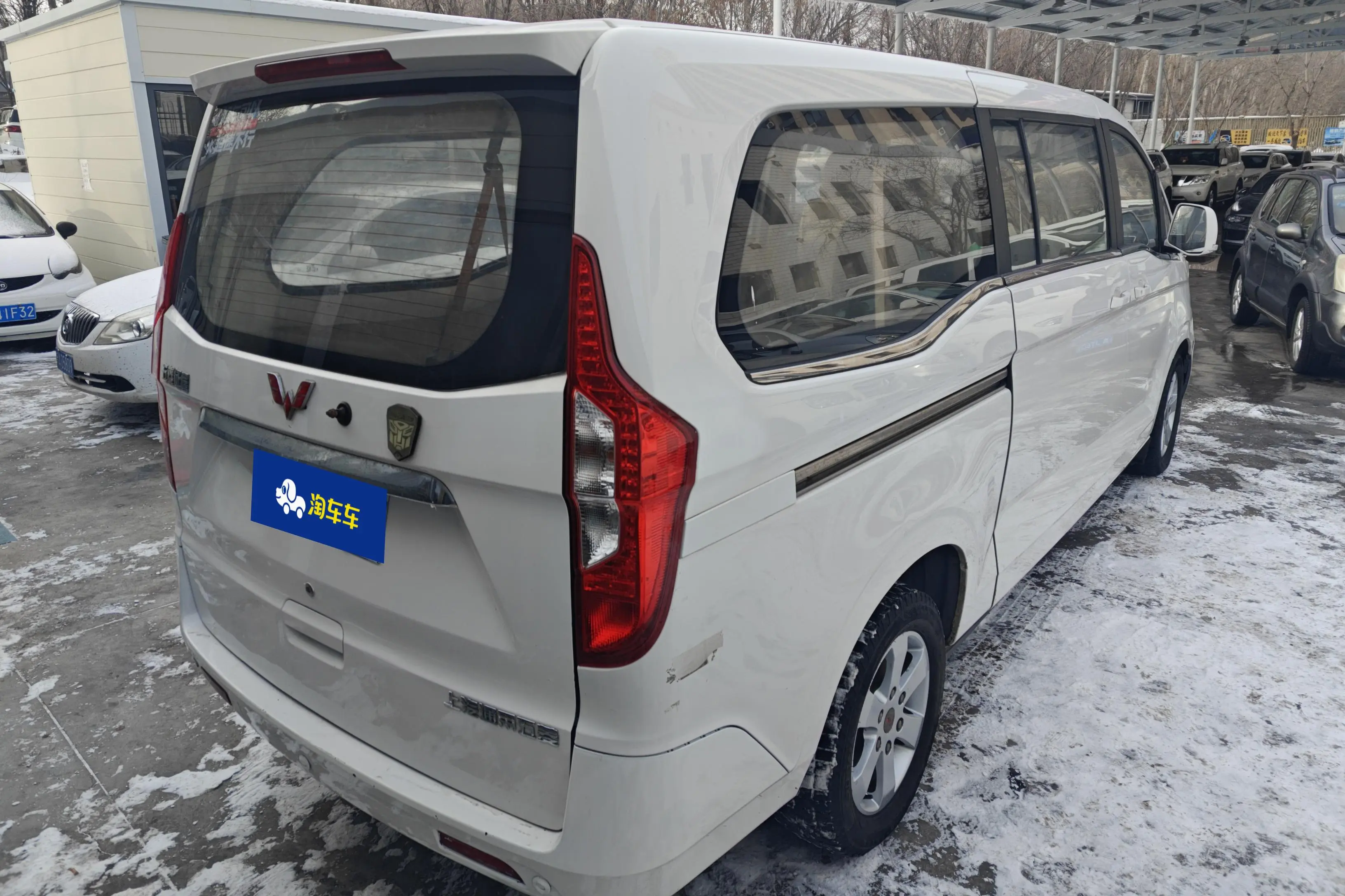 Wuling journey classic  из Китая