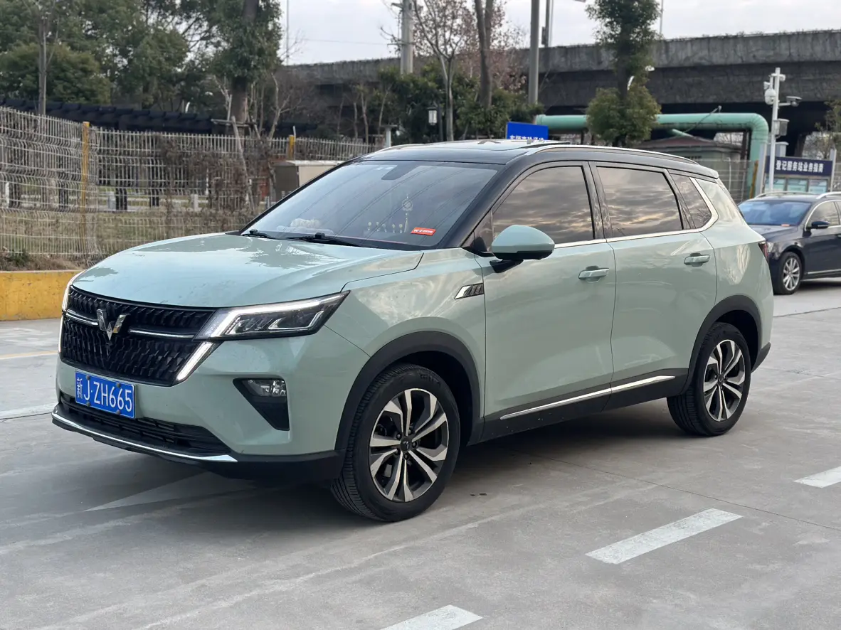 Wuling Star  из Китая