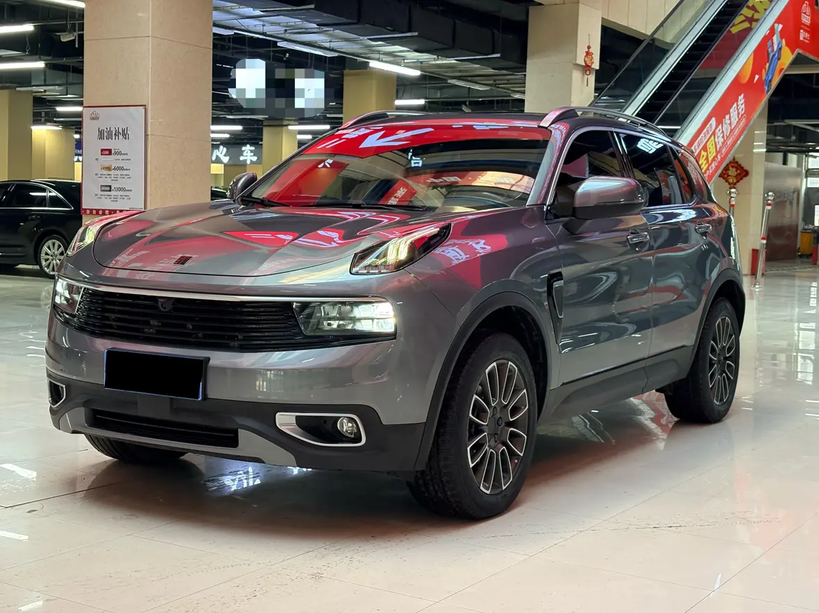 Lynk & Co 01