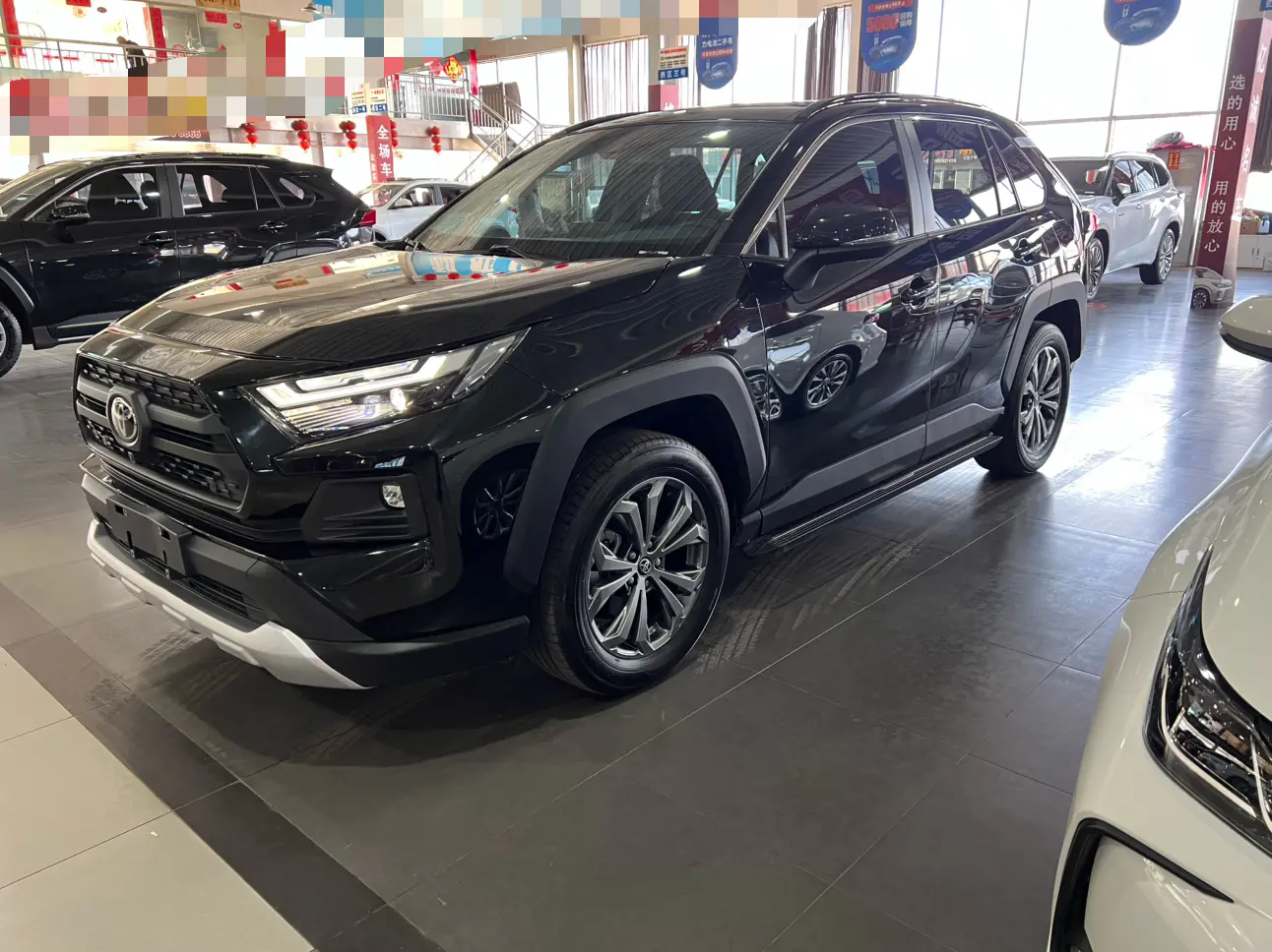 Toyota RAV4  из Китая