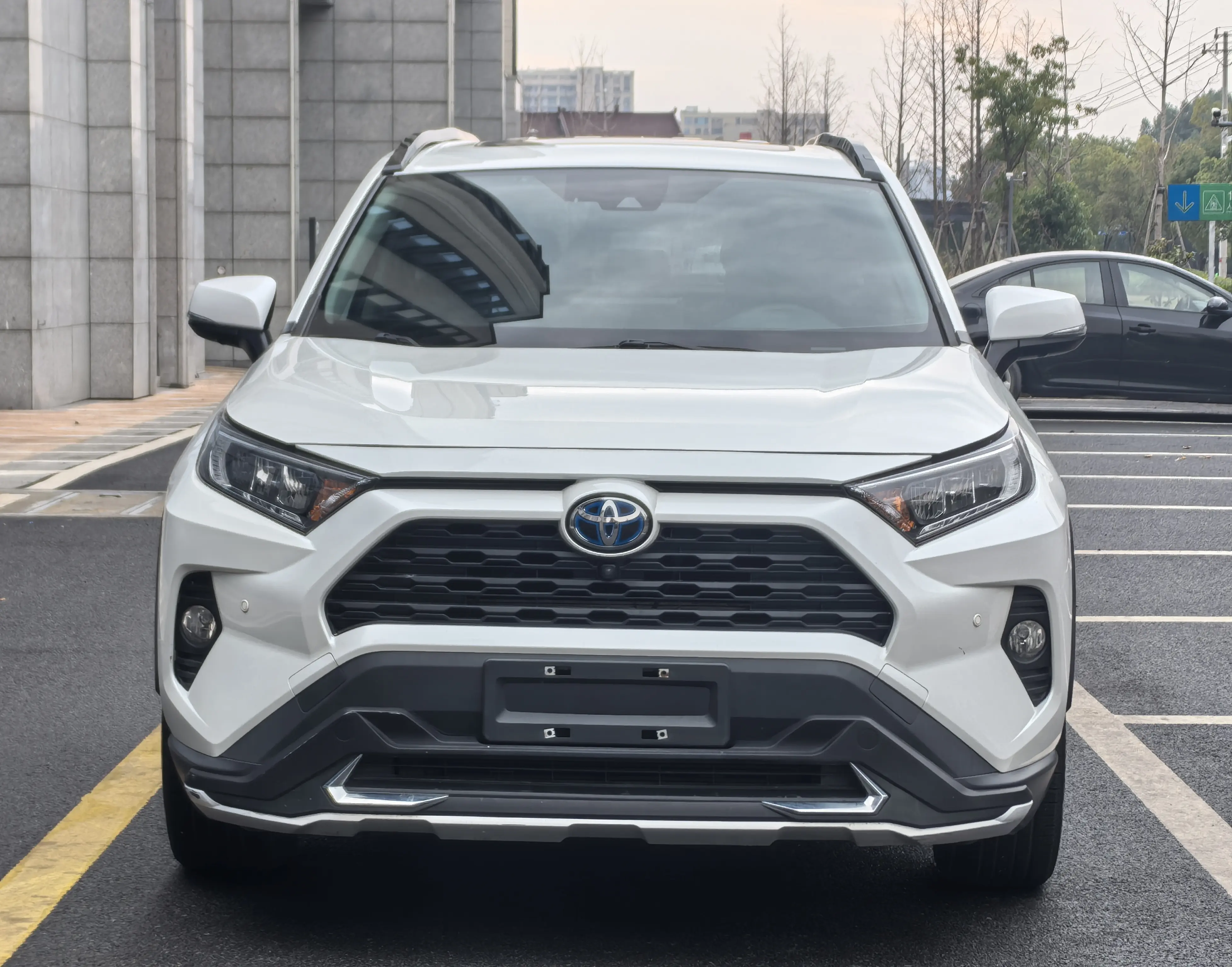Toyota RAV4  из Китая