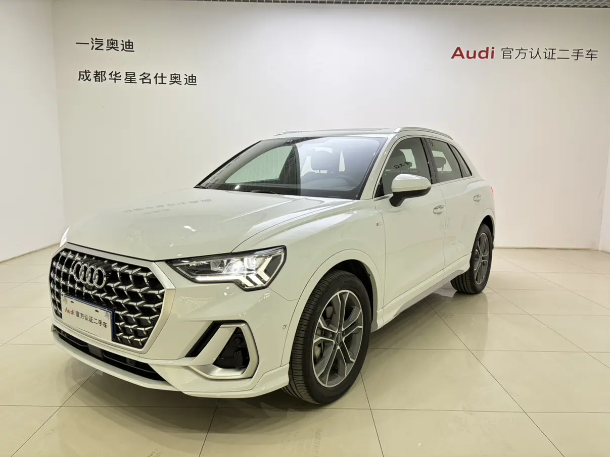 Audi Q3  из Китая