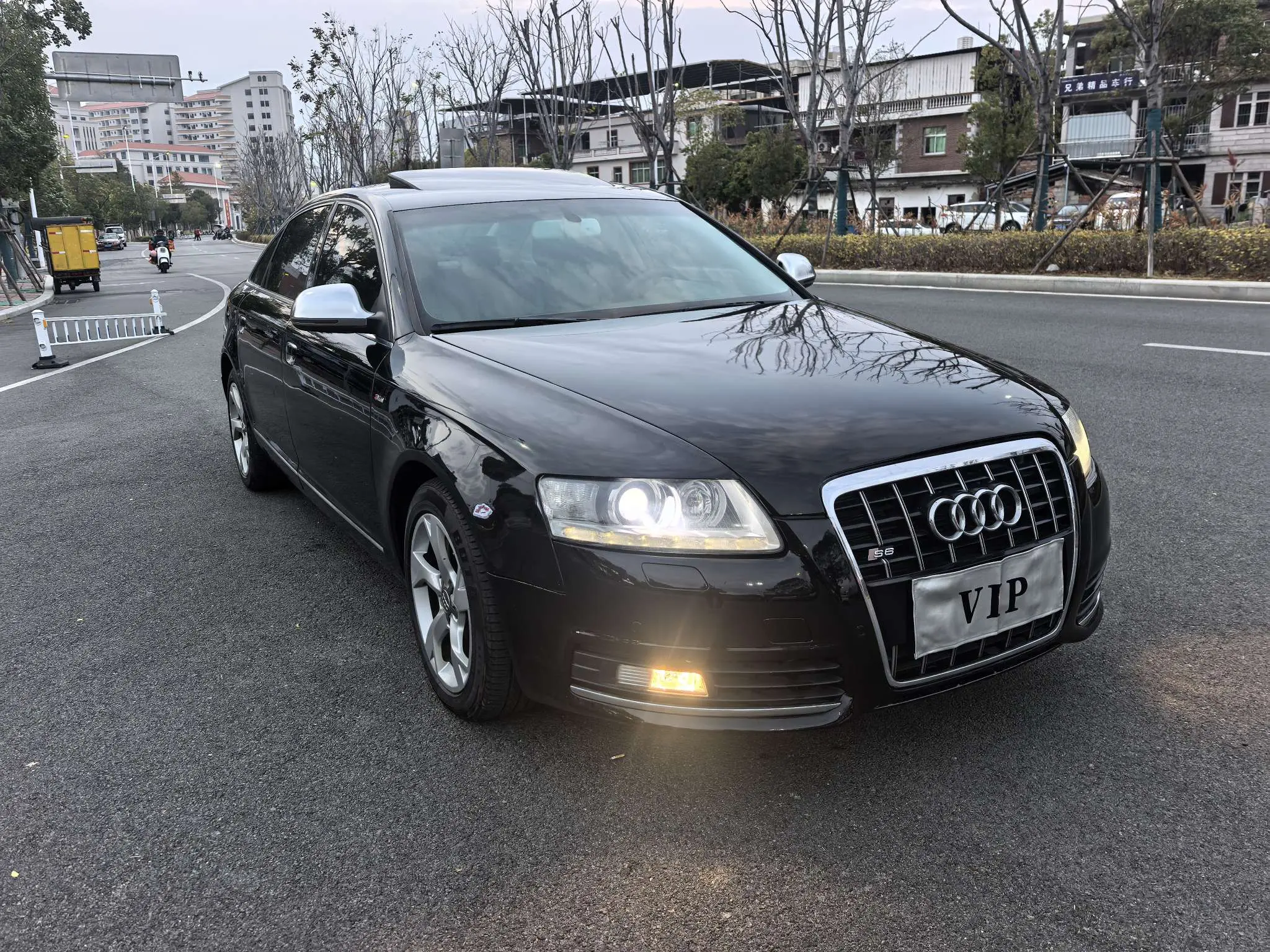 Audi A6L  из Китая
