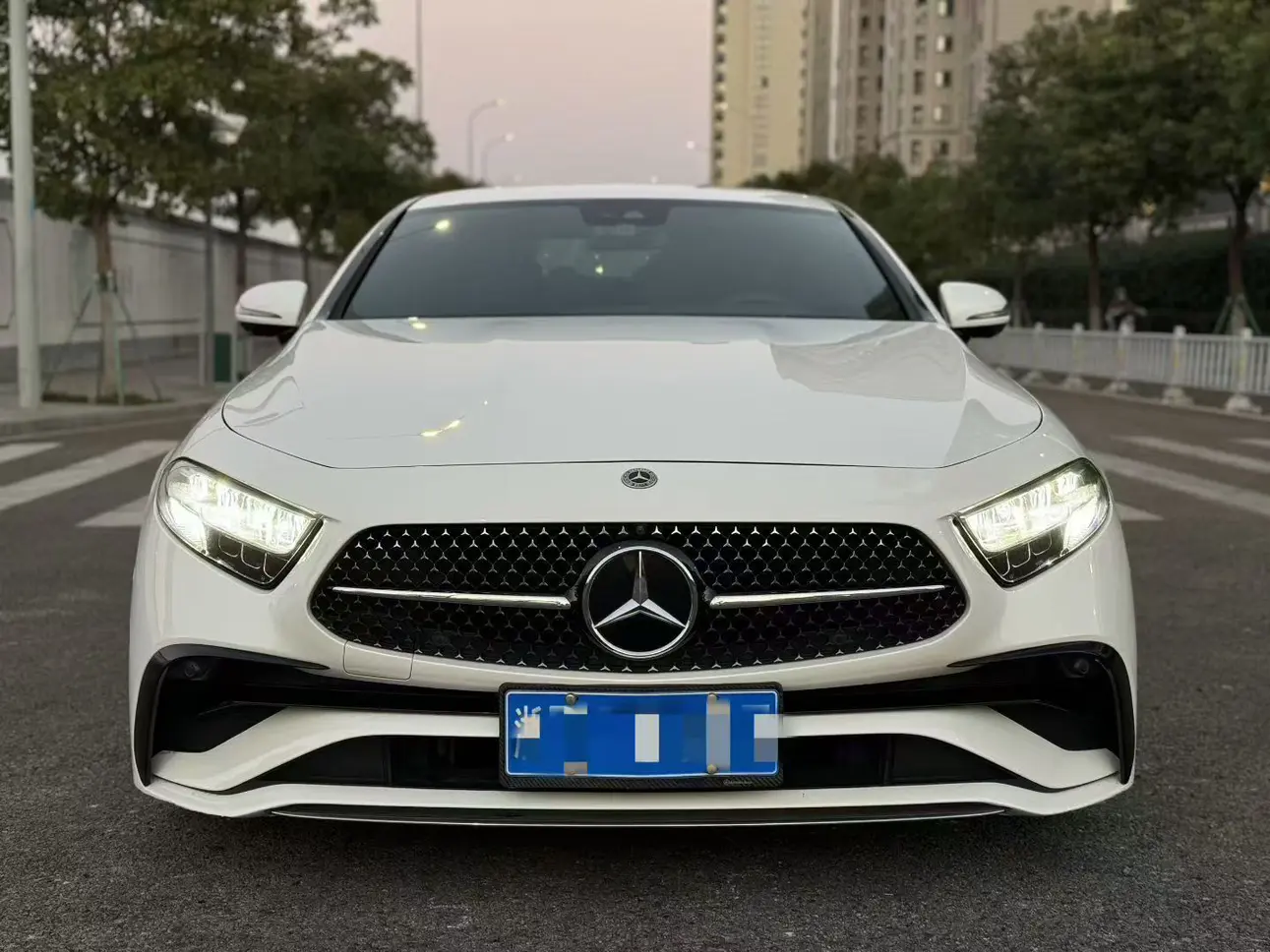 Mercedes-Benz Mercedes Benz CLS  из Китая
