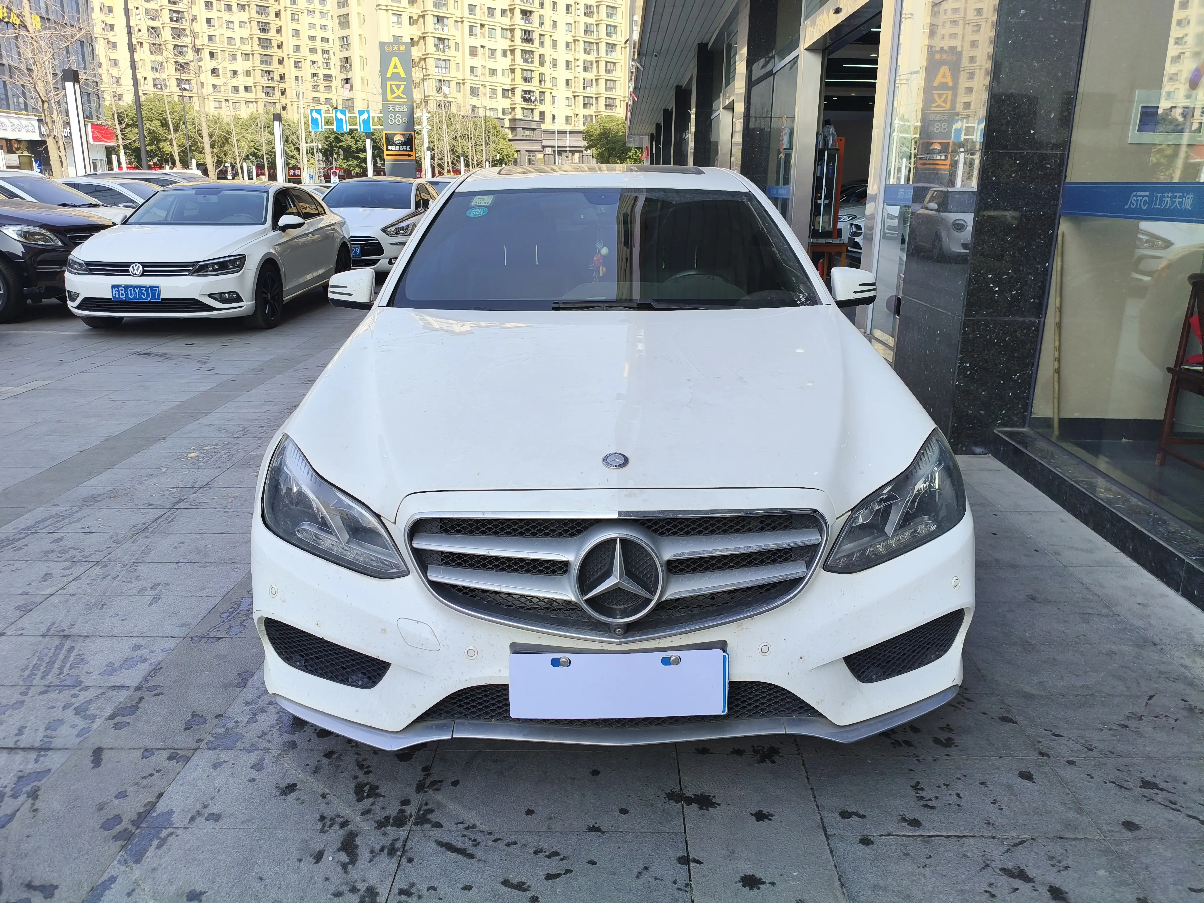 Mercedes-Benz E-Class  из Китая