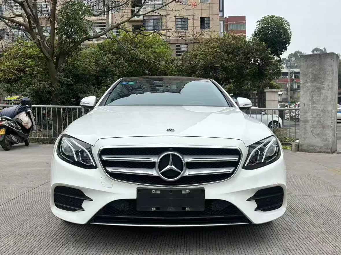 Mercedes-Benz E-Class  из Китая