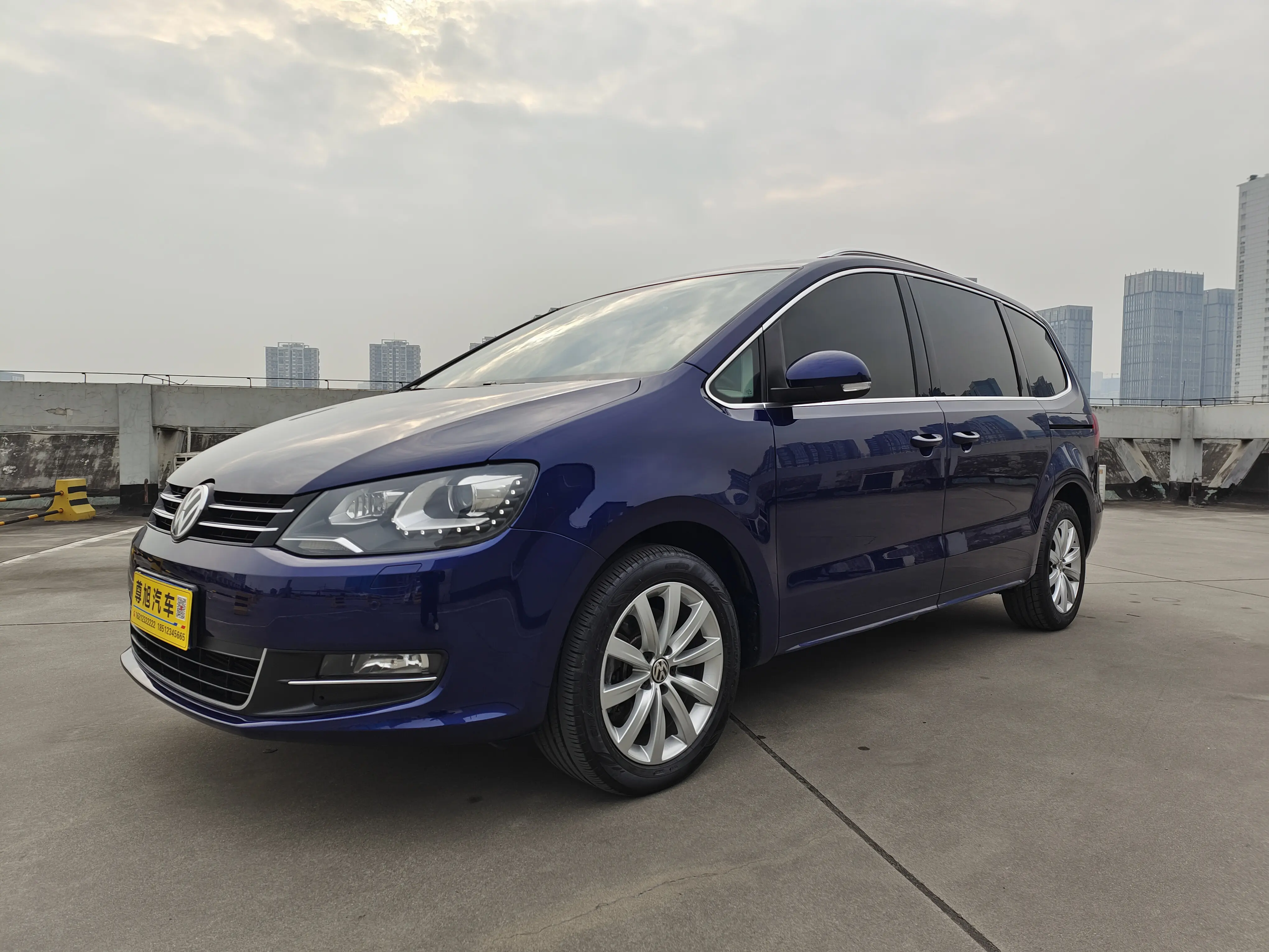 Volkswagen Sharon  из Китая