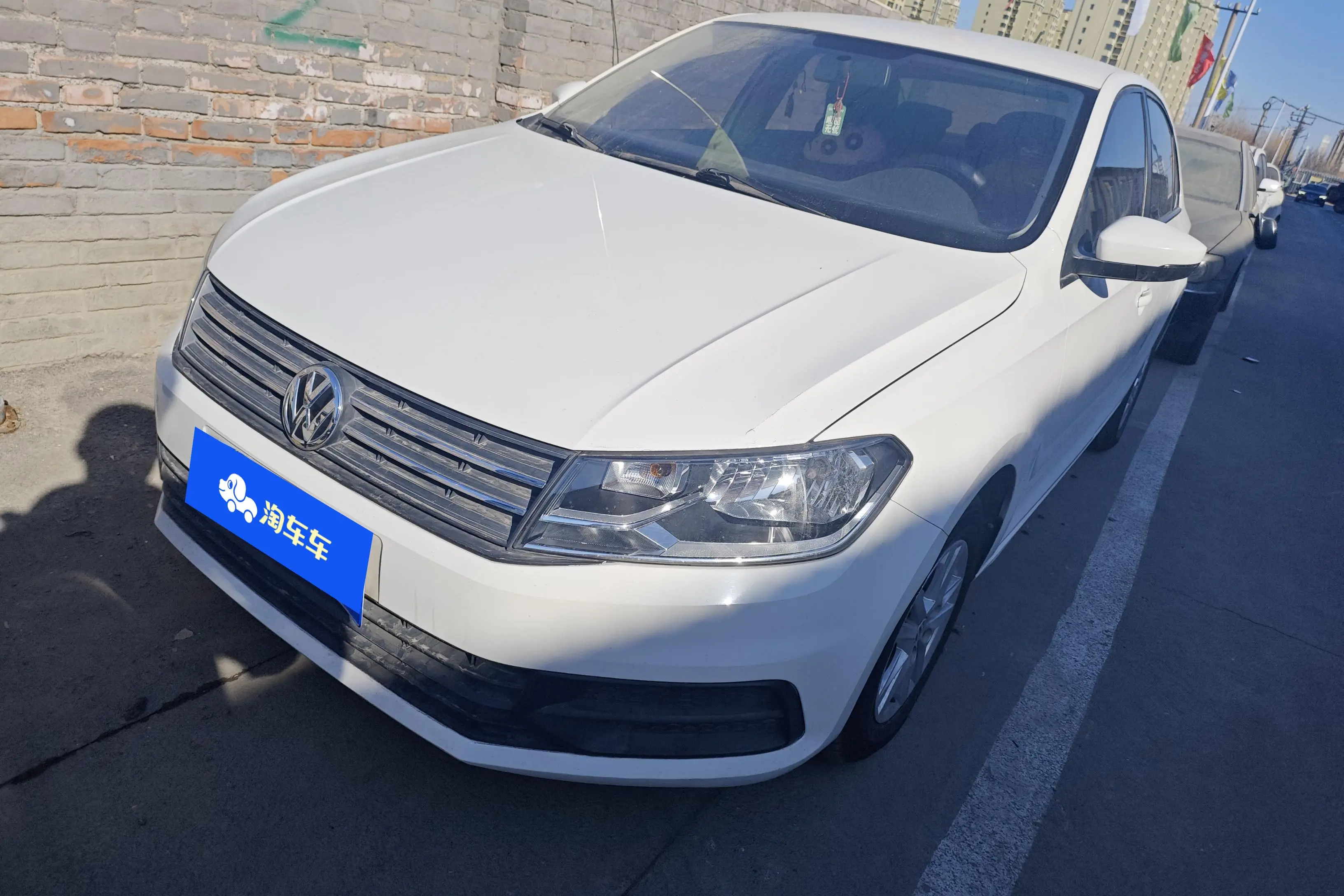 Volkswagen Santana  из Китая