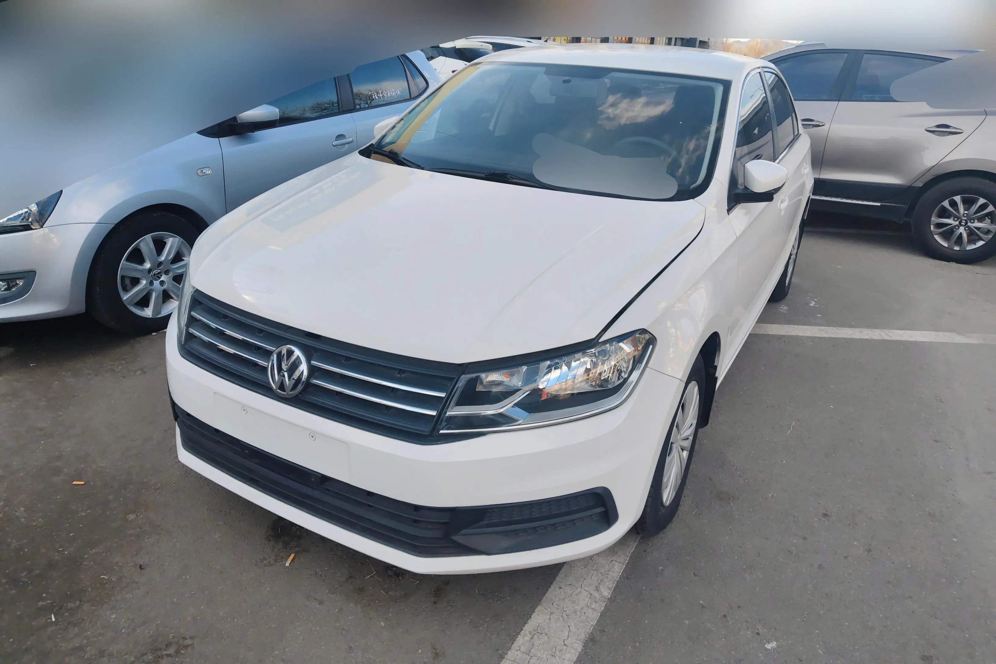 Volkswagen Santana  из Китая