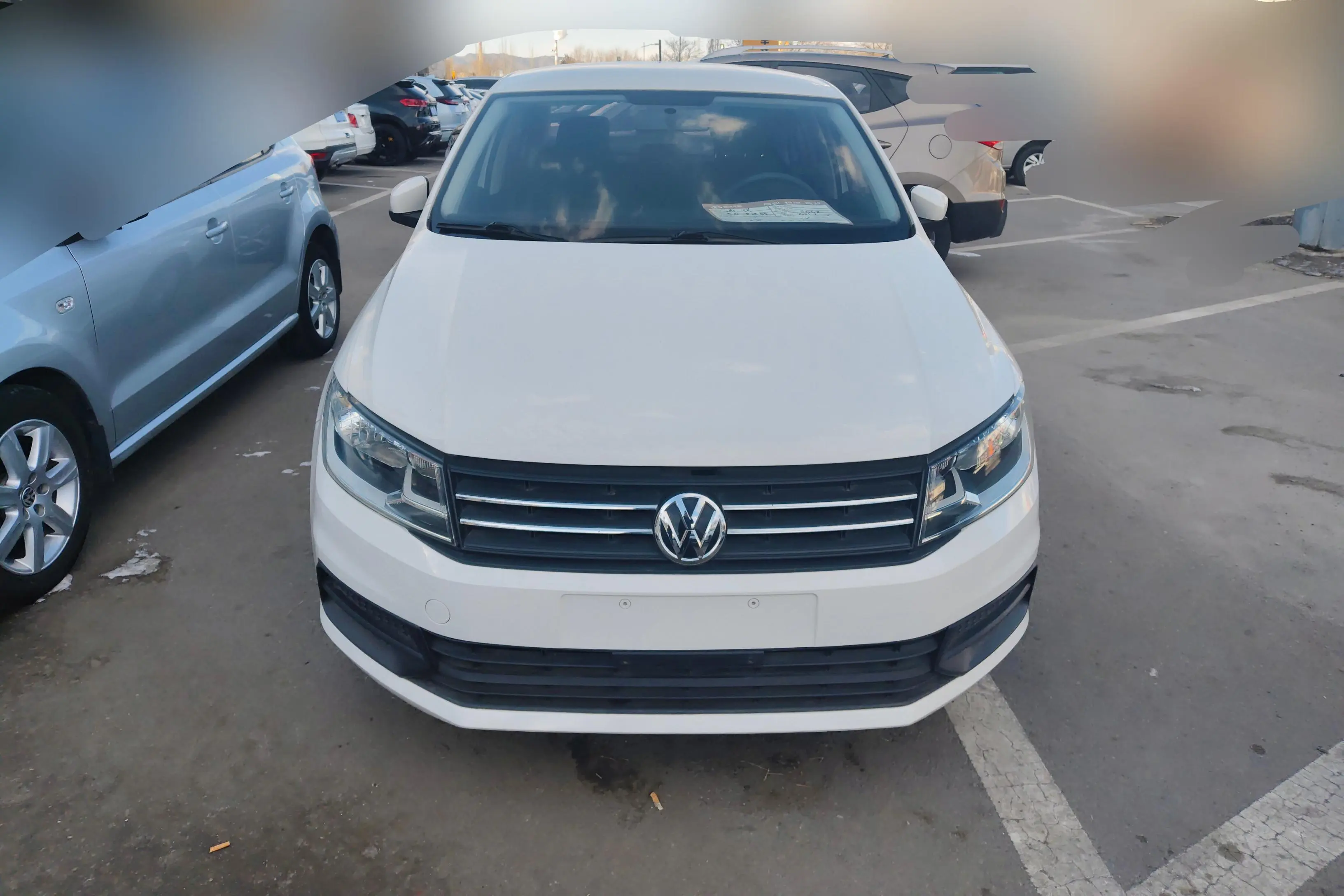 Volkswagen Santana  из Китая