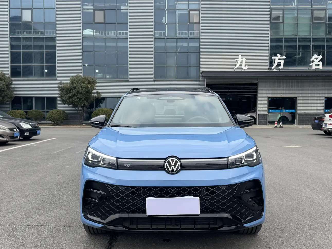 Volkswagen Tiguan L  из Китая