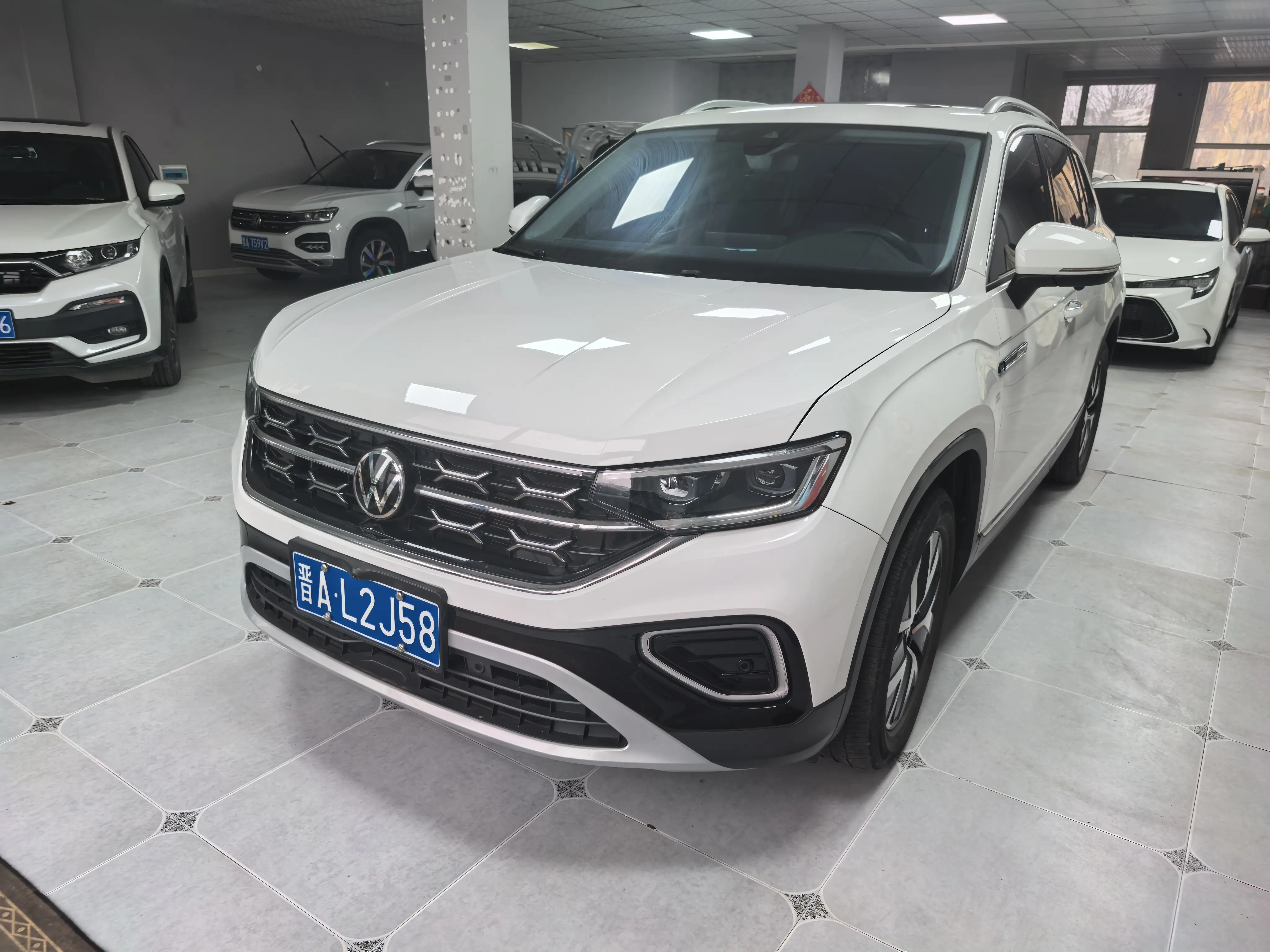 Volkswagen Tayron  из Китая
