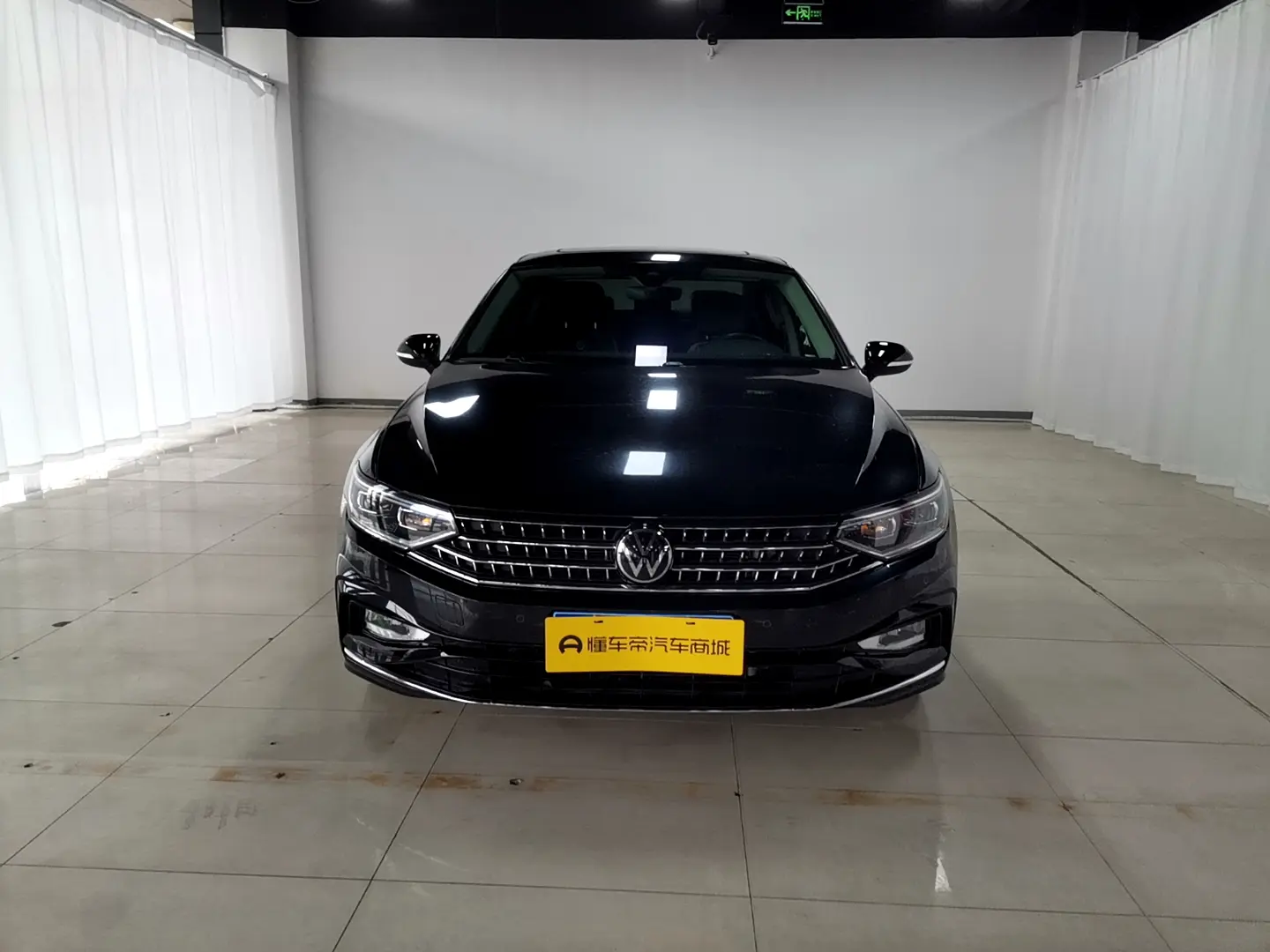 Volkswagen Magotan  из Китая