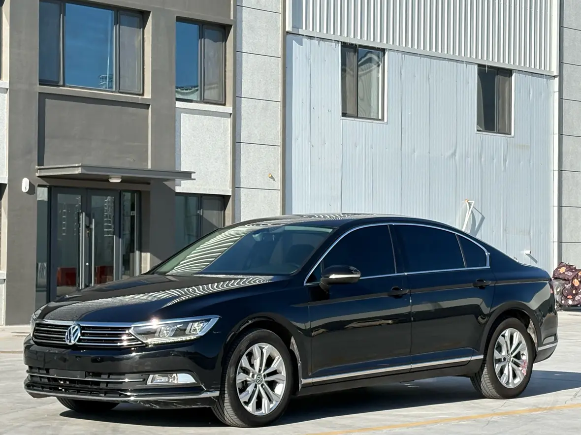 Volkswagen Magotan  из Китая