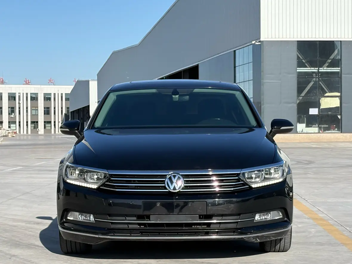 Volkswagen Magotan  из Китая