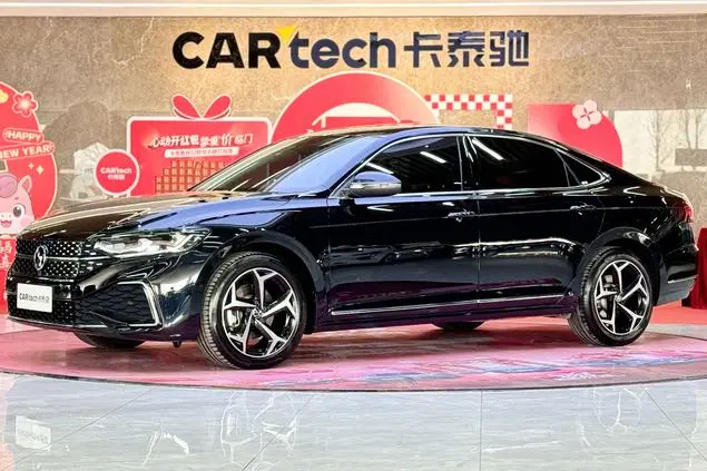 Volkswagen Passat  из Китая