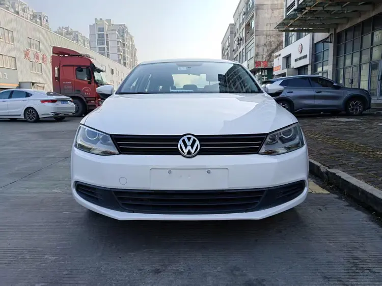 Volkswagen Sagitar  из Китая