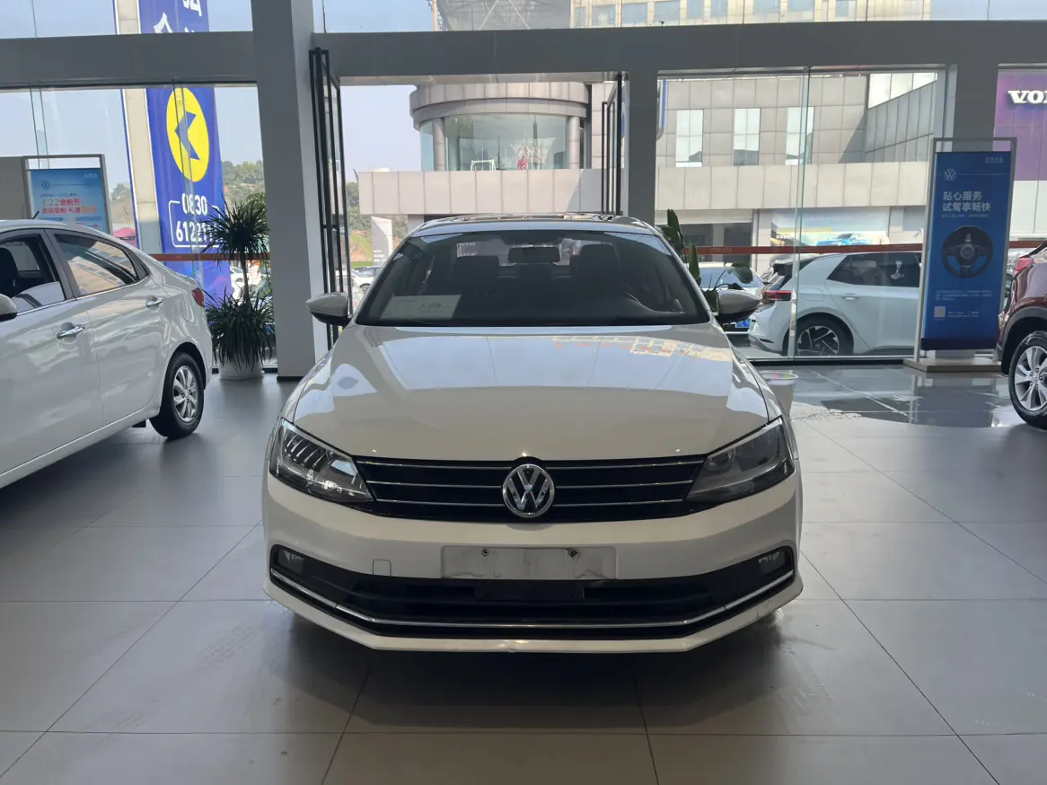 Volkswagen Sagitar  из Китая
