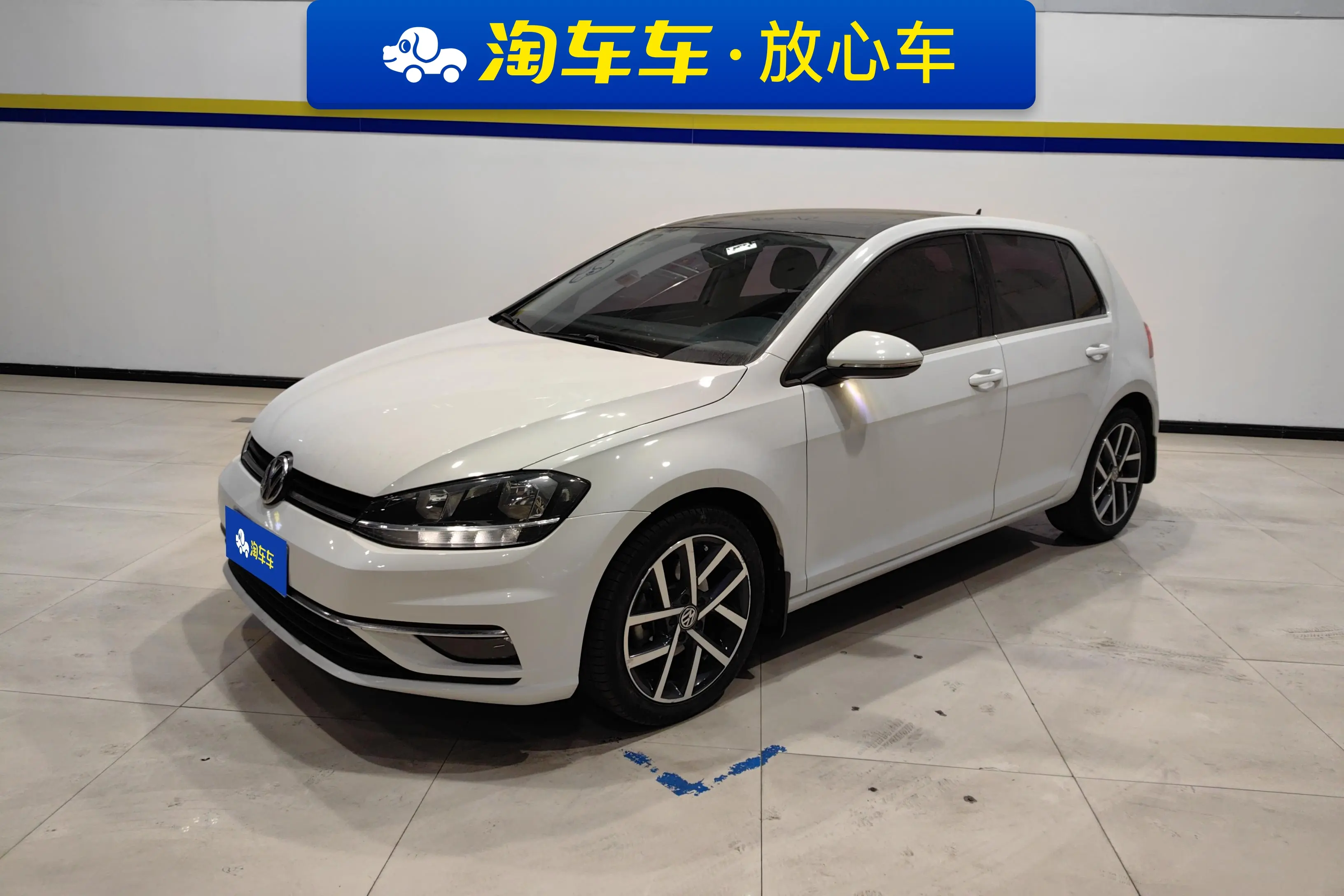 Volkswagen Golf  из Китая