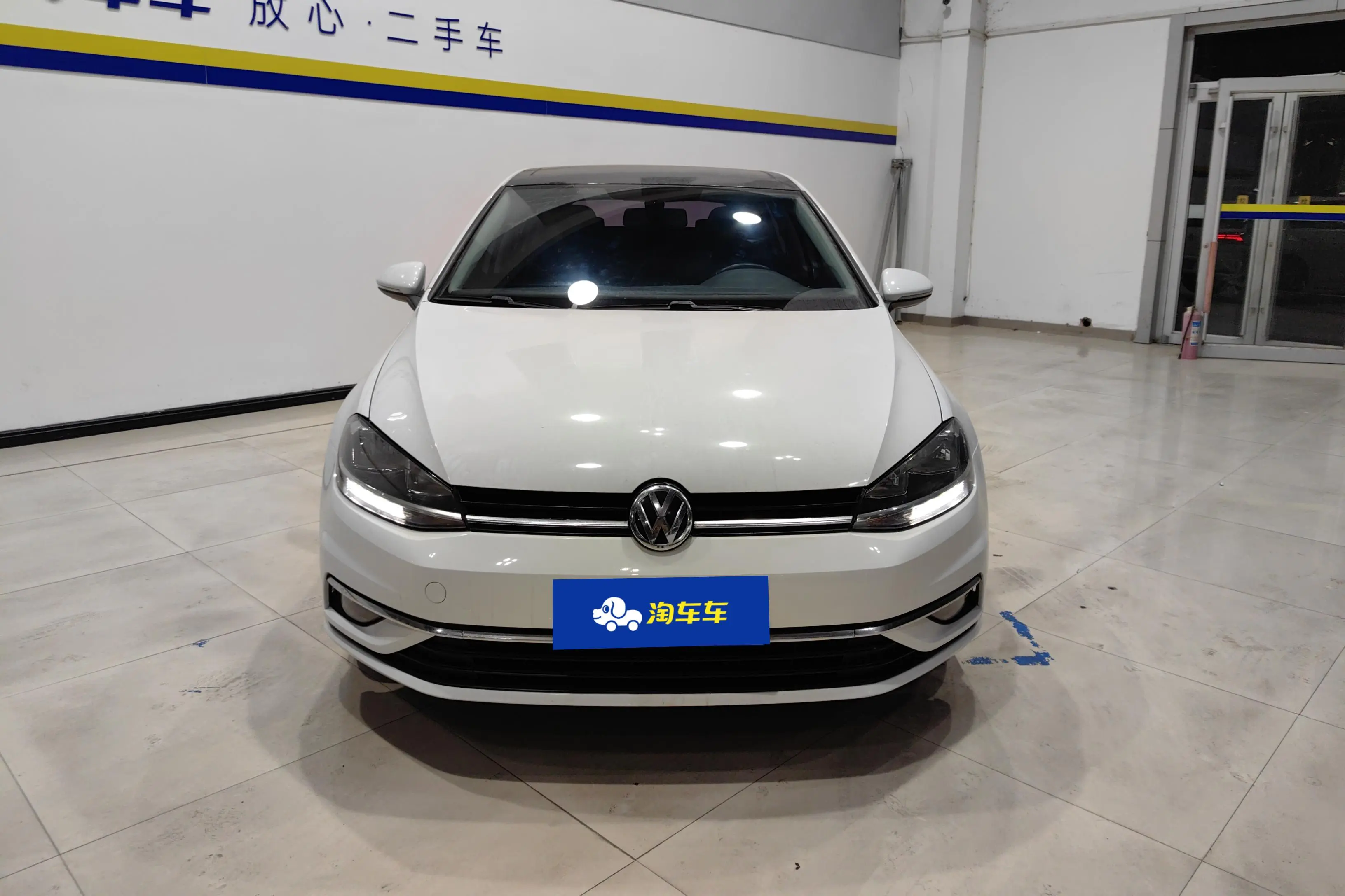 Volkswagen Golf  из Китая