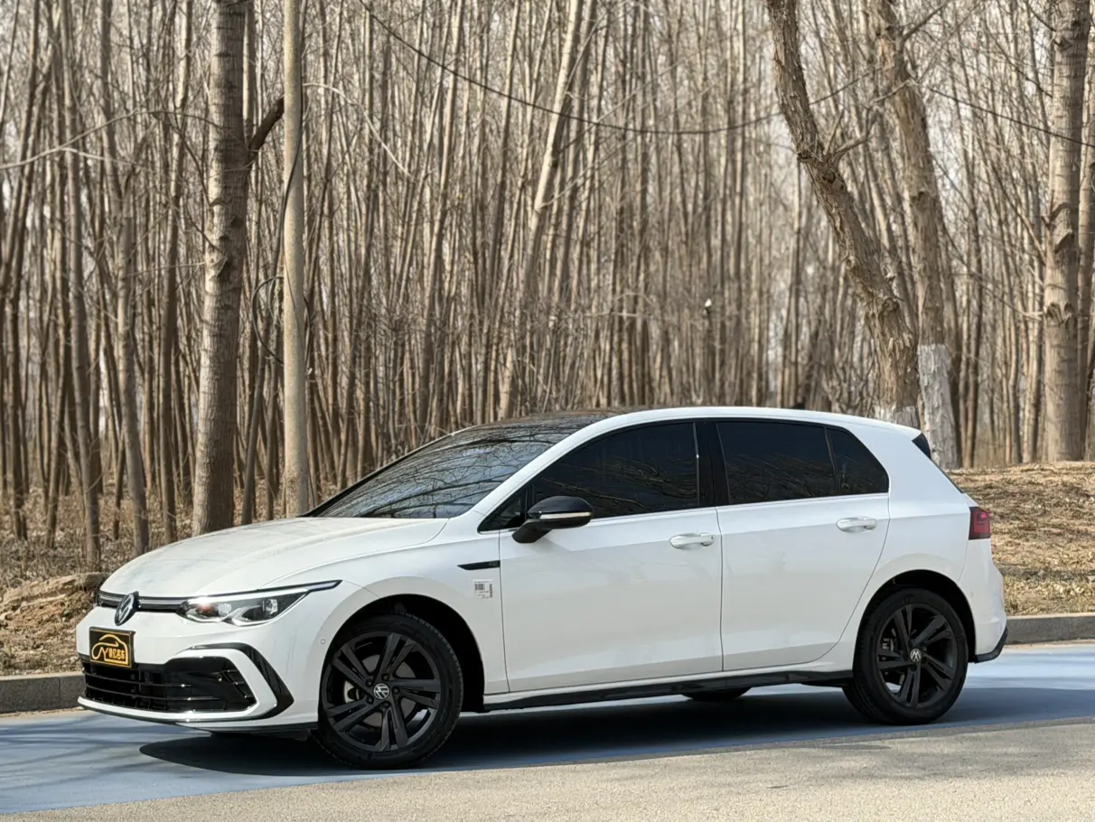 Volkswagen Golf  из Китая