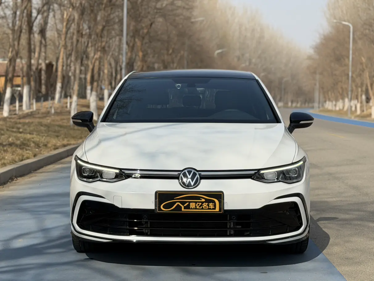 Volkswagen Golf  из Китая