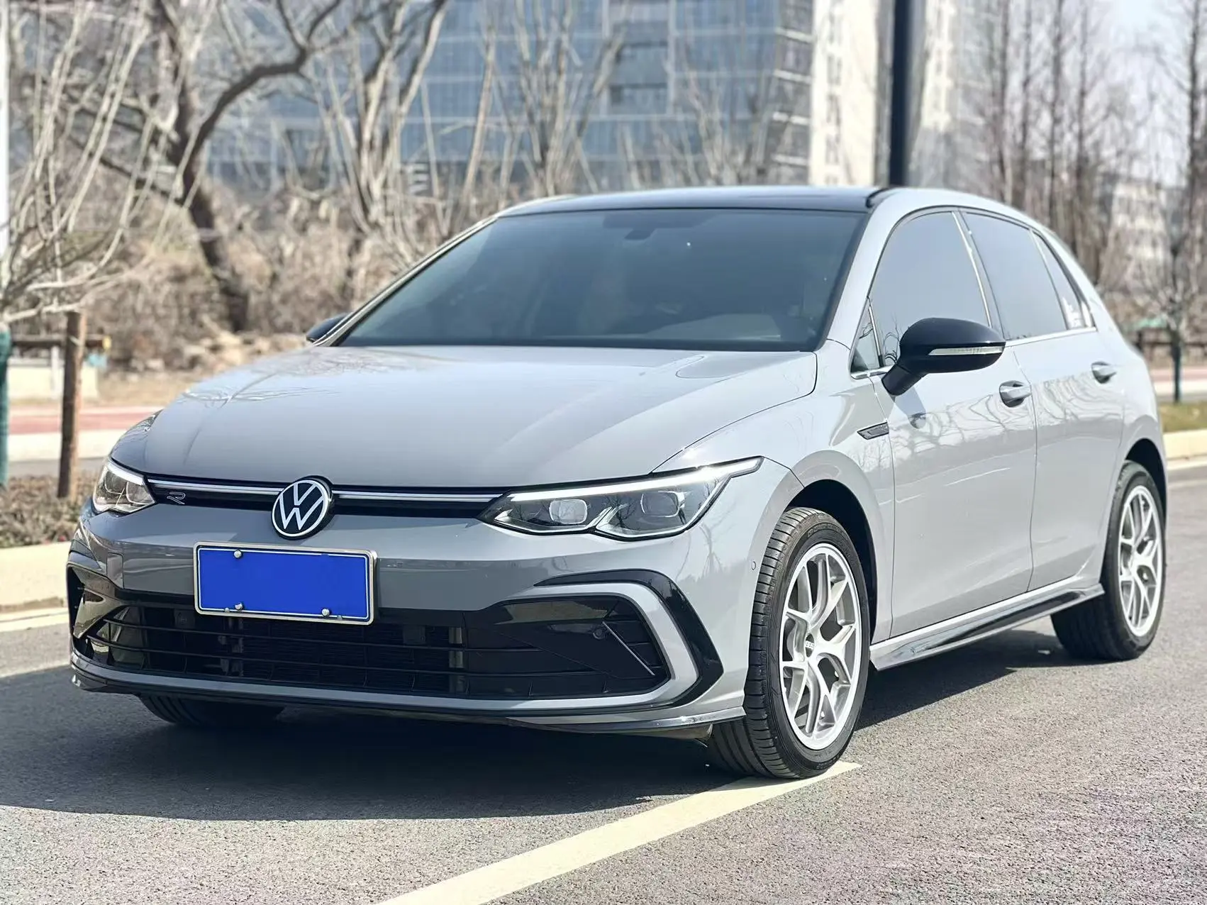 Volkswagen Golf  из Китая