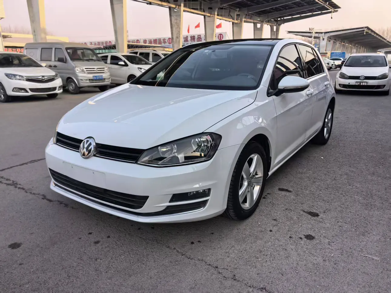 Volkswagen Golf  из Китая