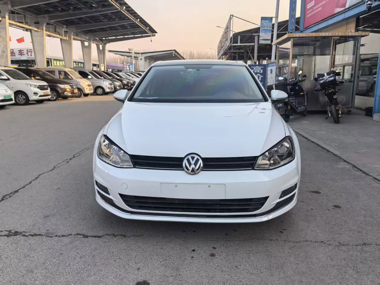 Volkswagen Golf  из Китая