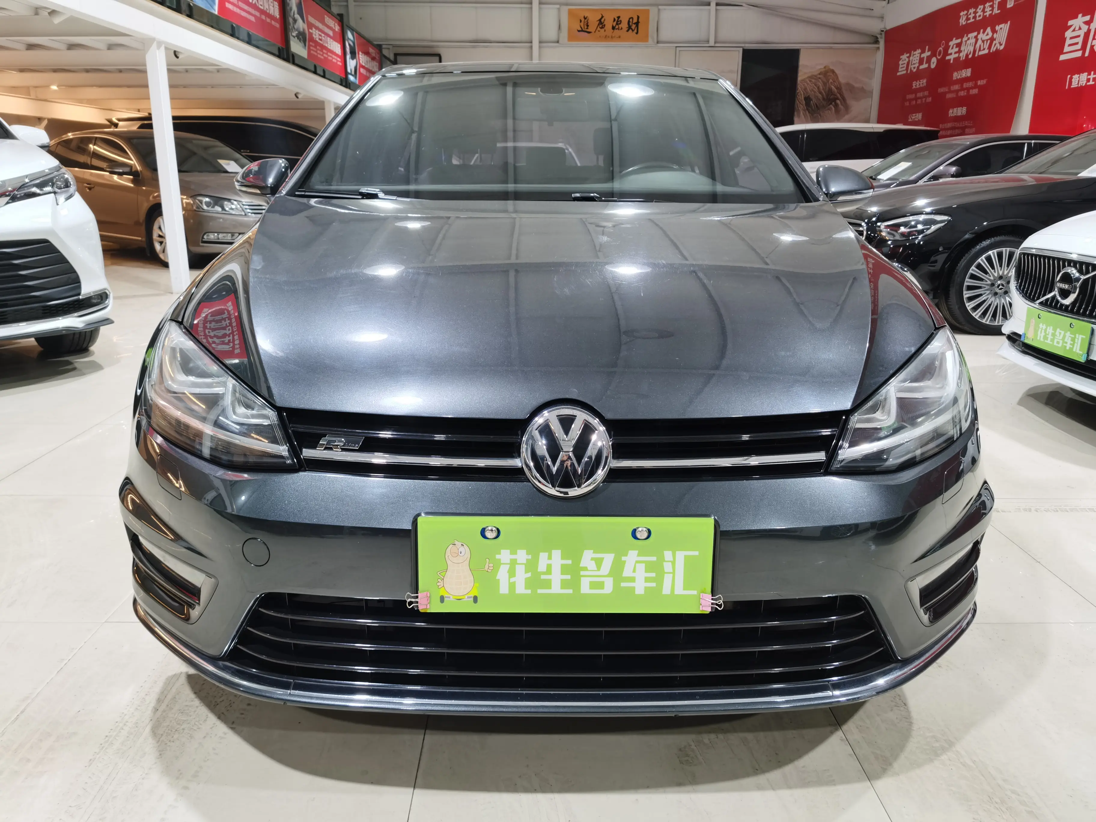 Volkswagen Golf  из Китая