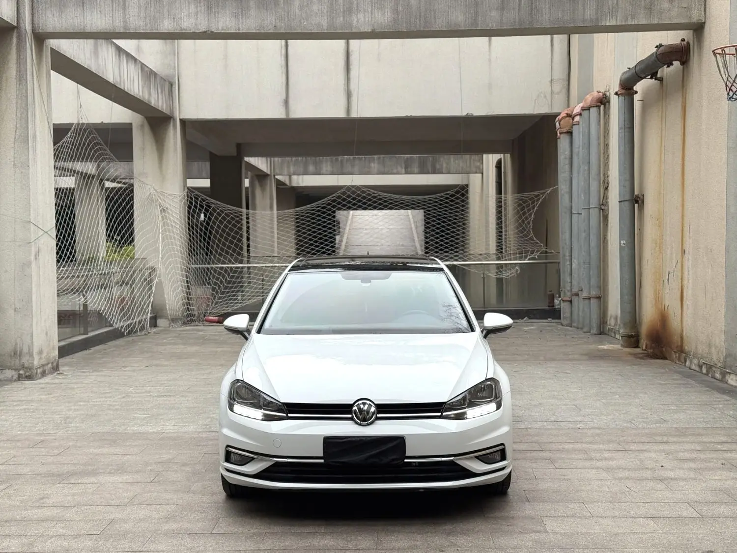 Volkswagen Golf  из Китая