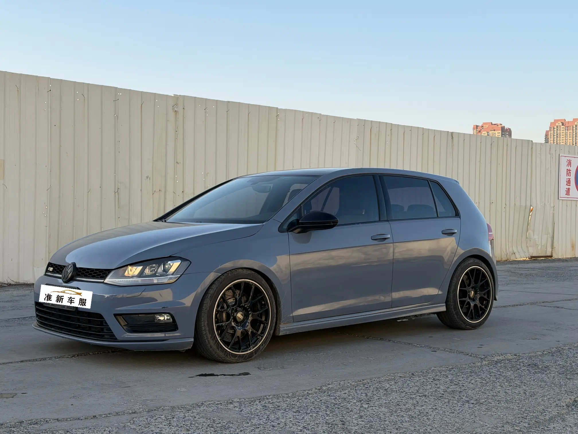 Volkswagen Golf  из Китая