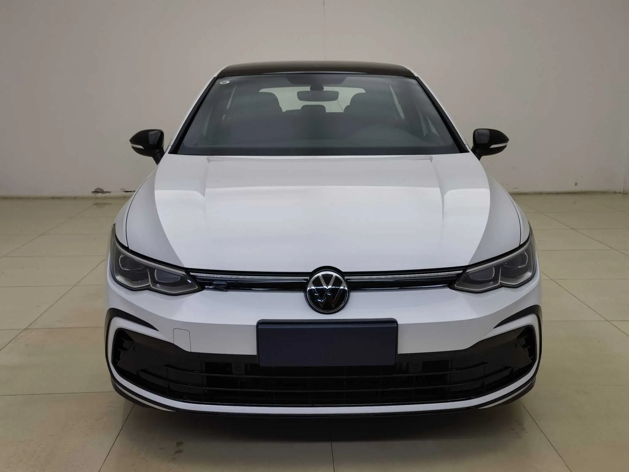 Volkswagen Golf  из Китая
