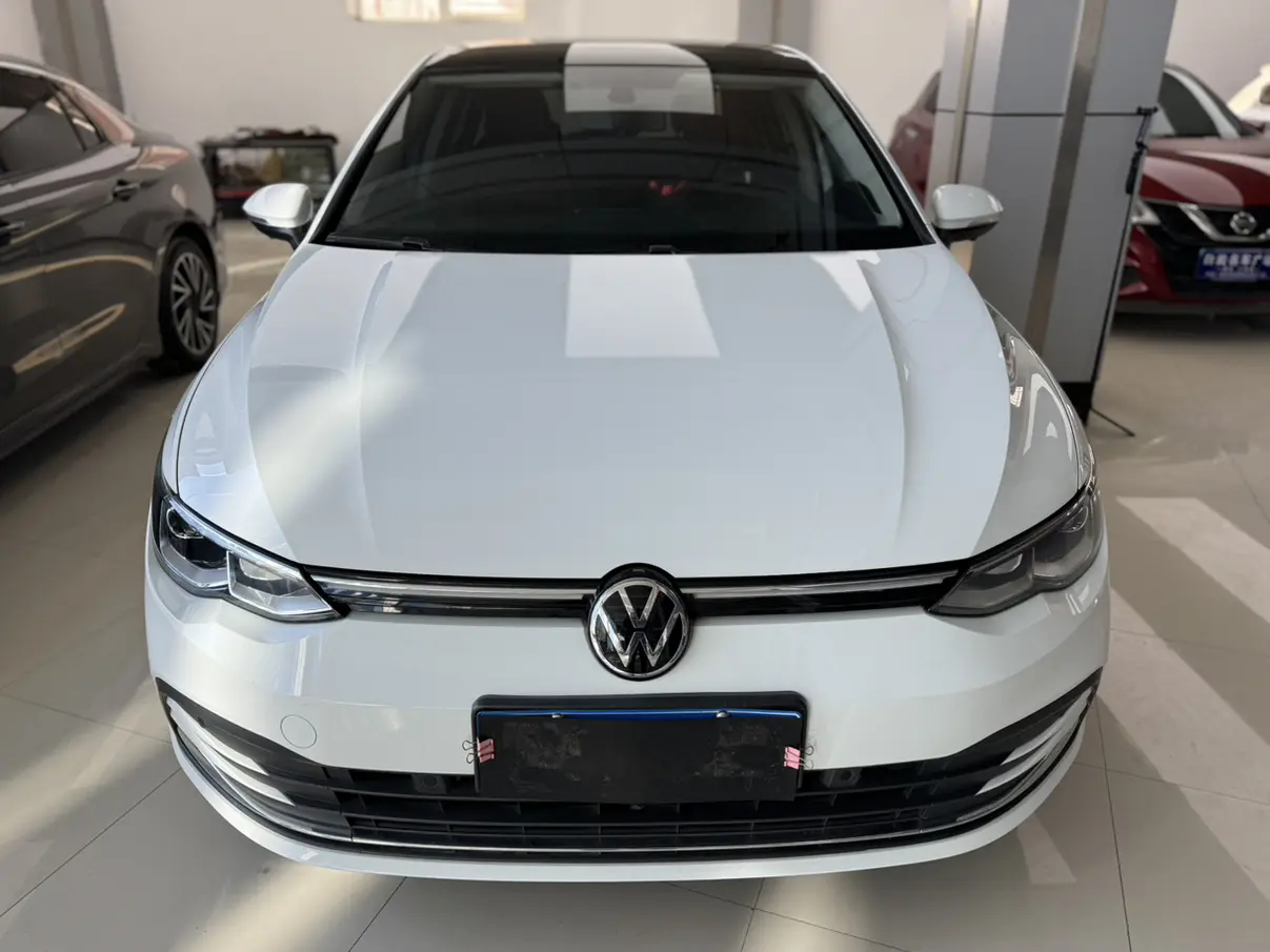 Volkswagen Golf  из Китая