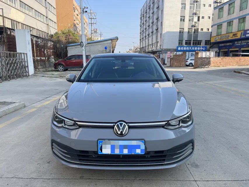 Volkswagen Golf  из Китая