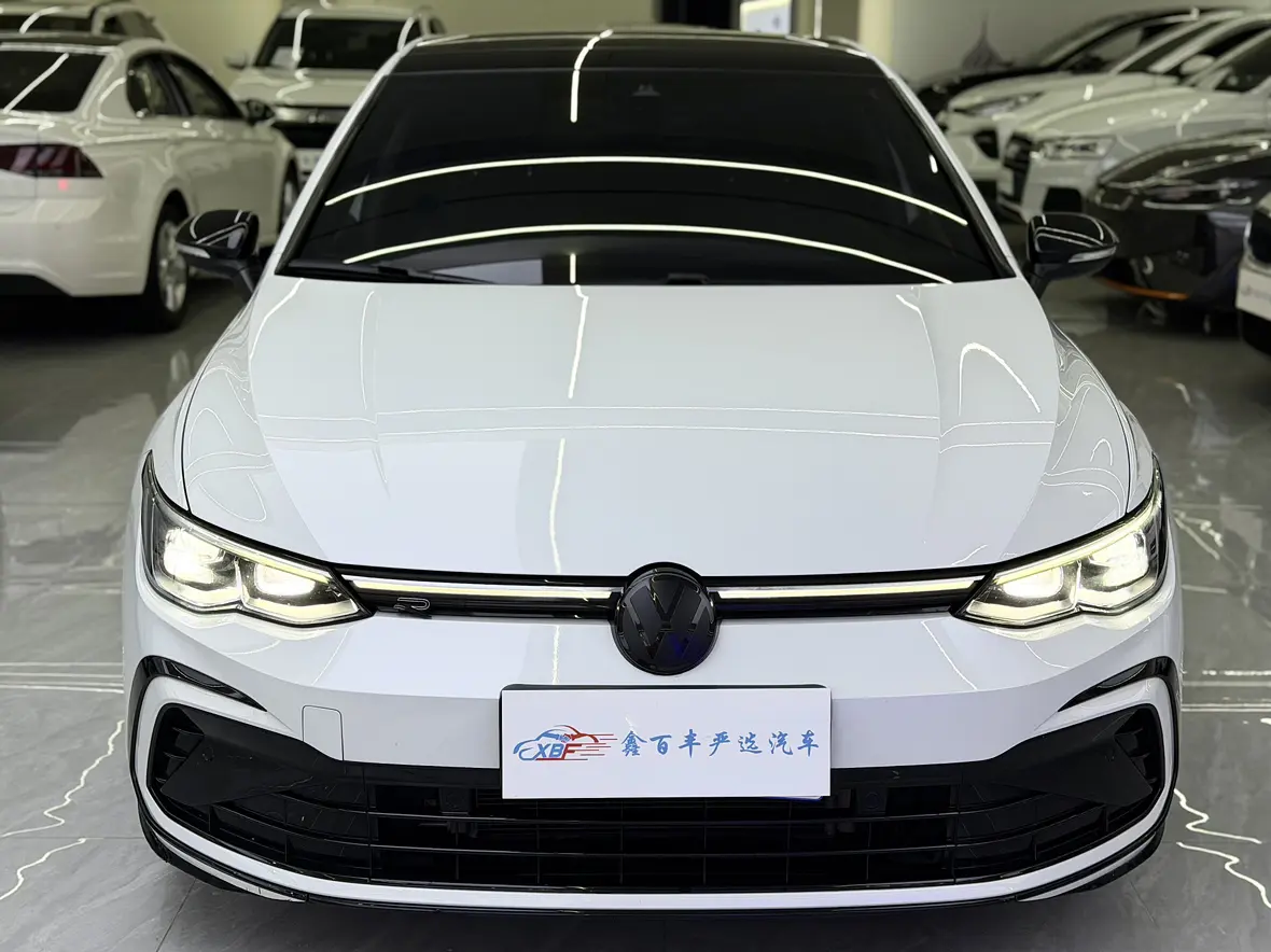 Volkswagen Golf  из Китая